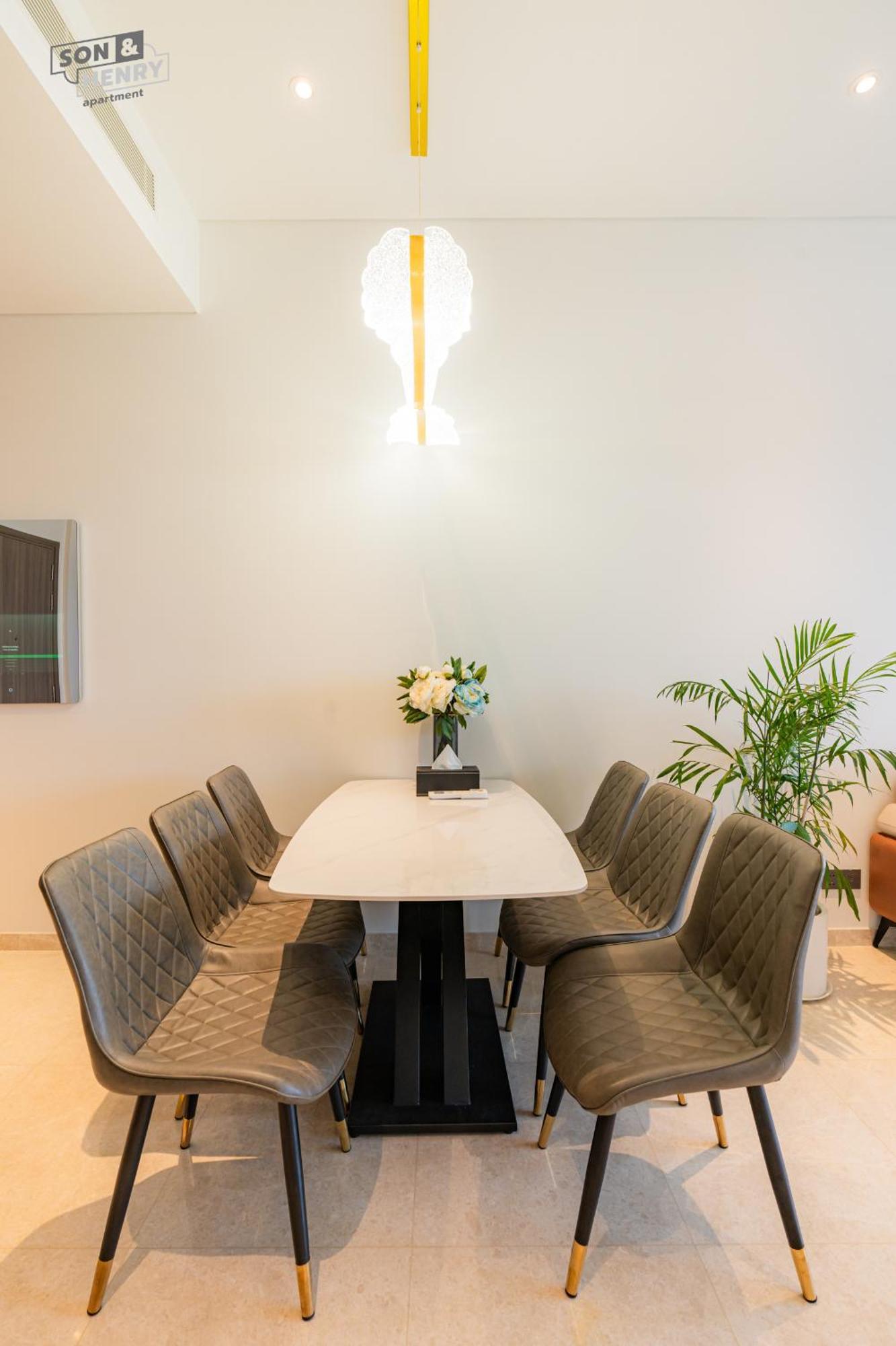 Apartment Son&henry The Marq Luxury