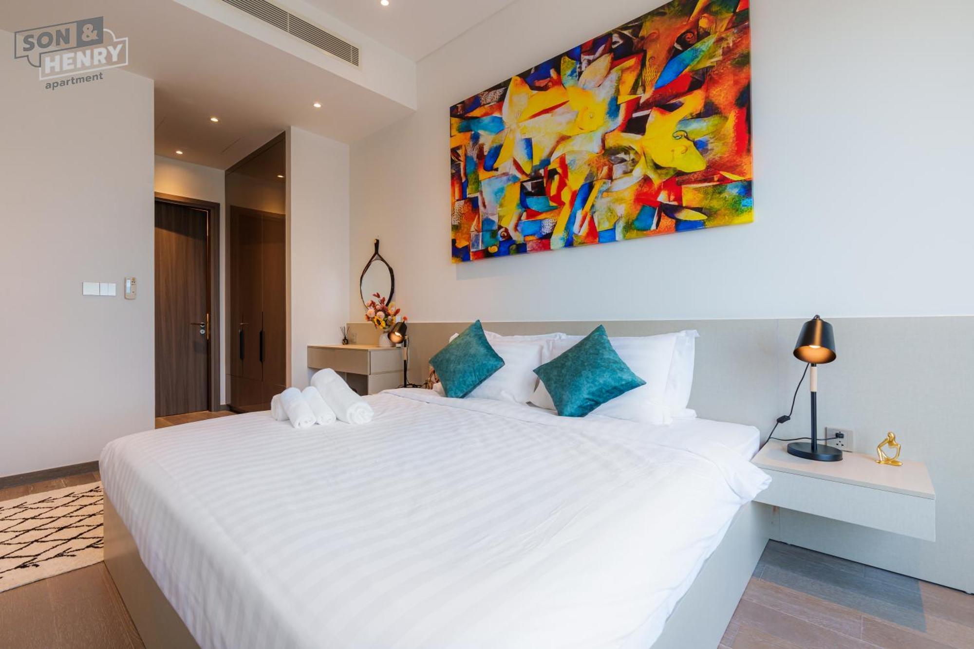 Son&henry The Marq Luxury Ho Chi Minh City