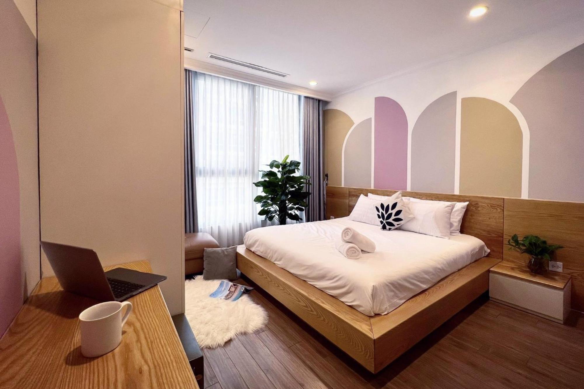 Vinhomes Central Park Sunland Can Ho *