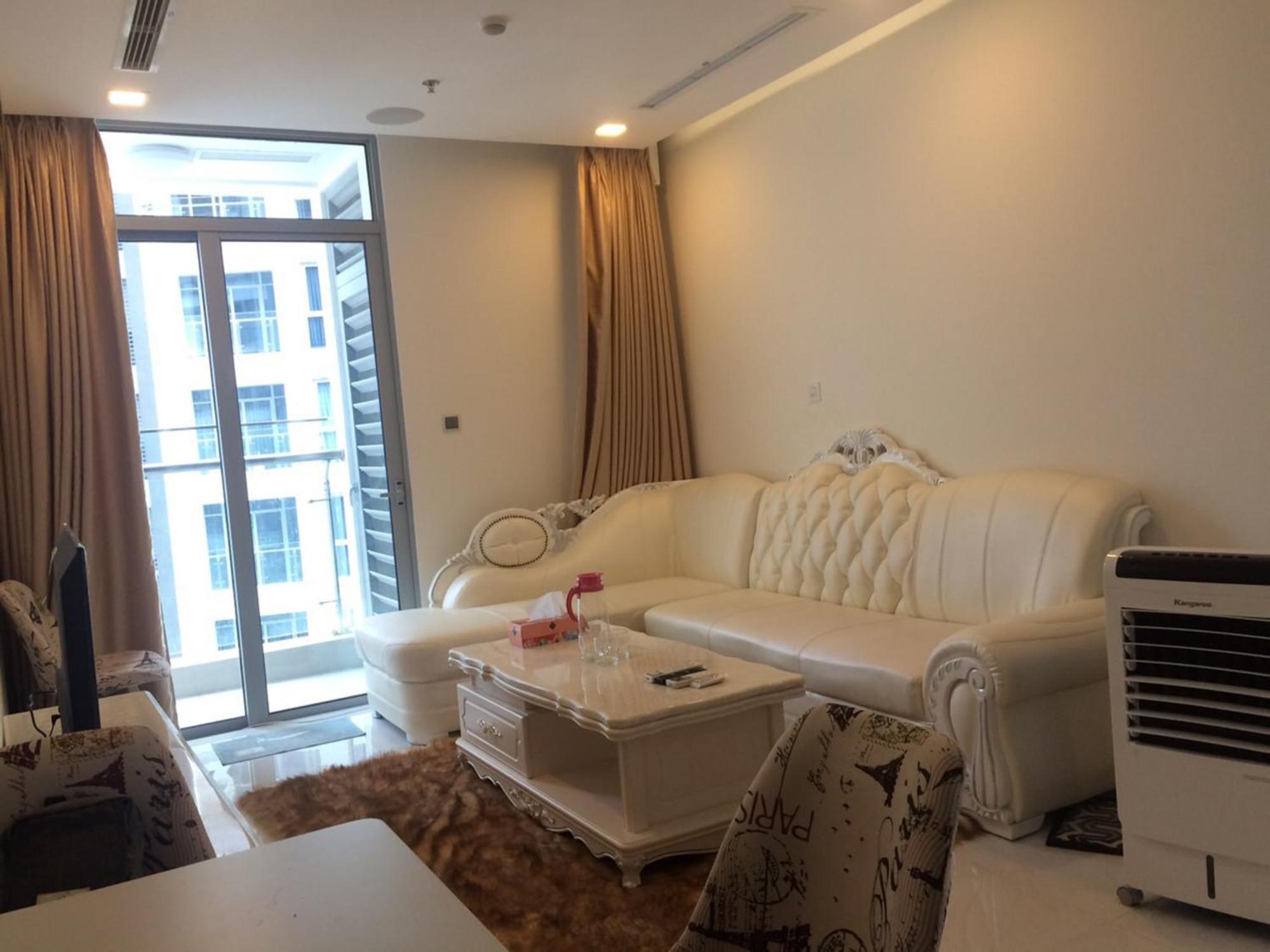 Vinhomes Central Park Sunland Can Ho Pangsapuri