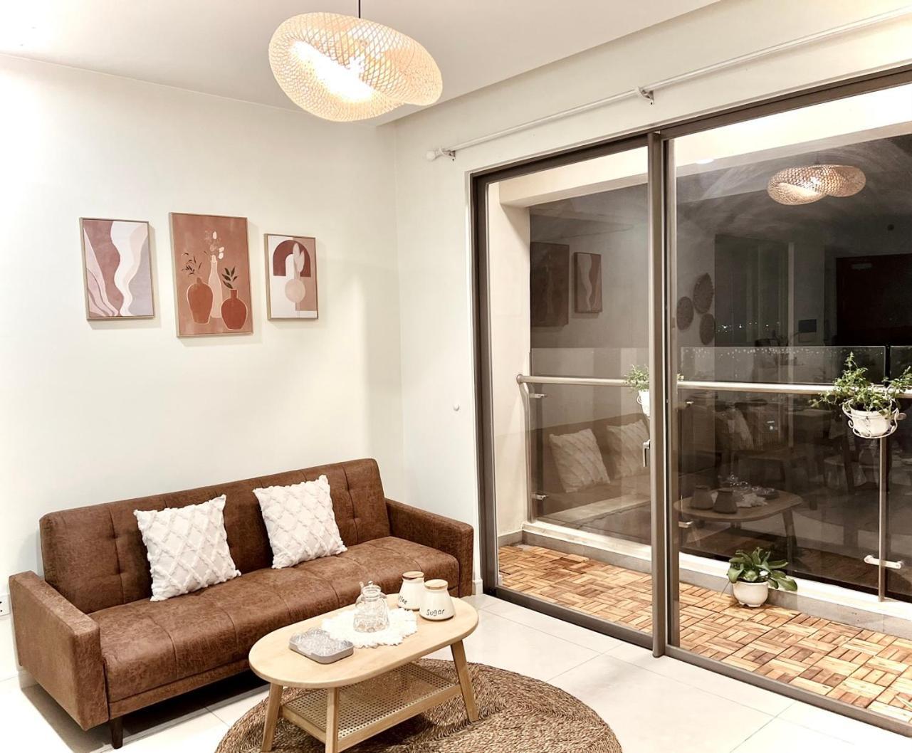 Apartment Roy City House *