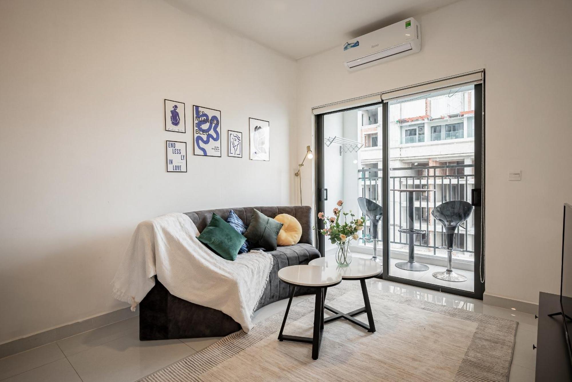Otis Soho Saigon Balcony
