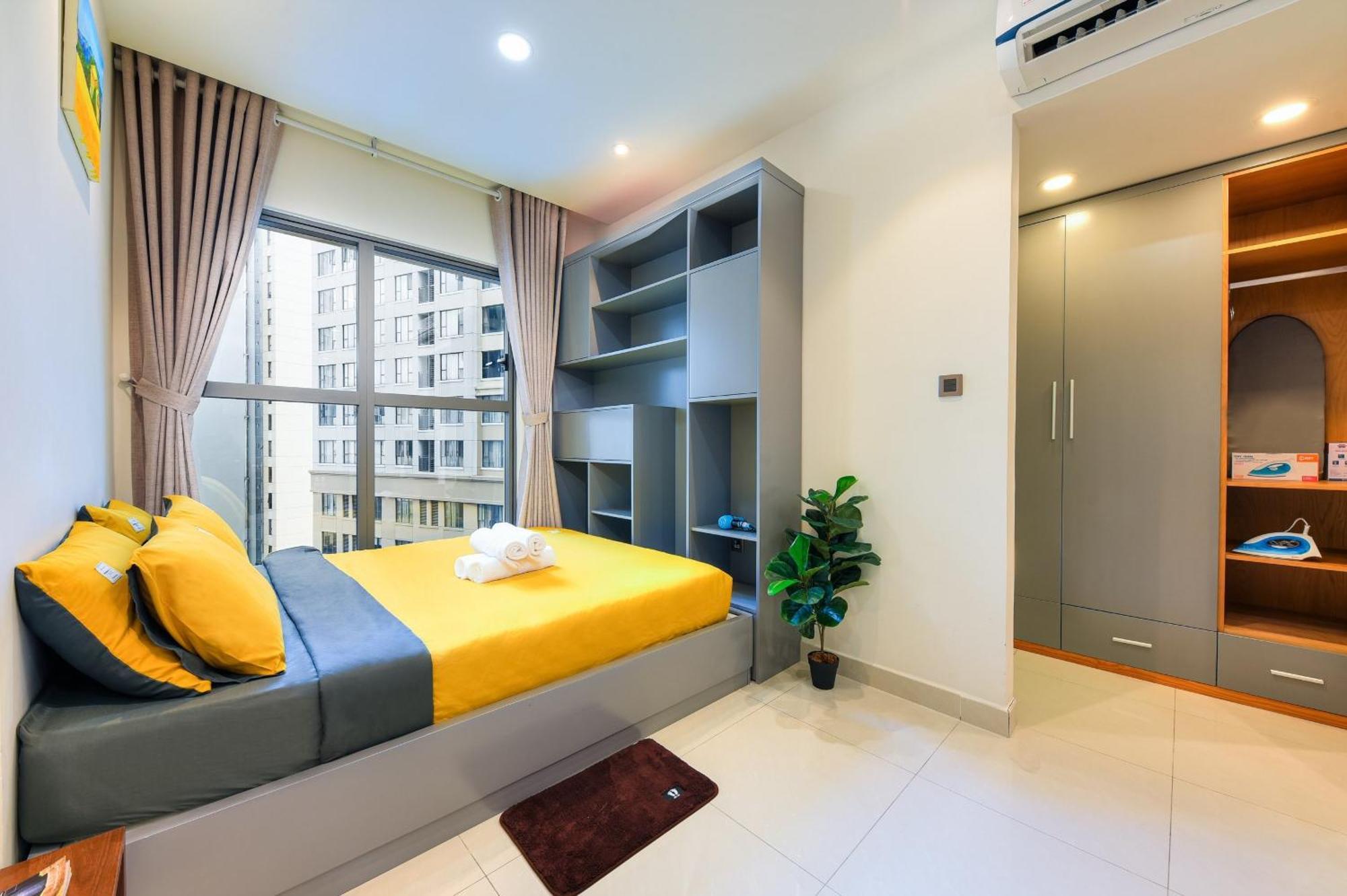 Saigon Royal