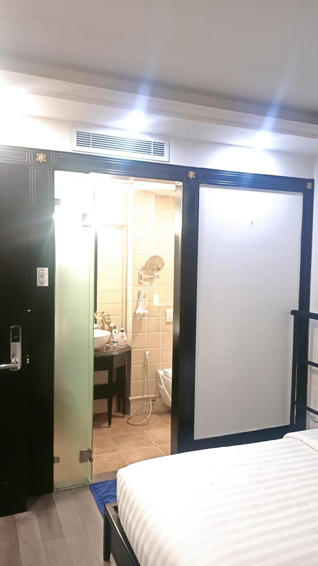 A25 - 06 Truong Dinh Hotel 3*