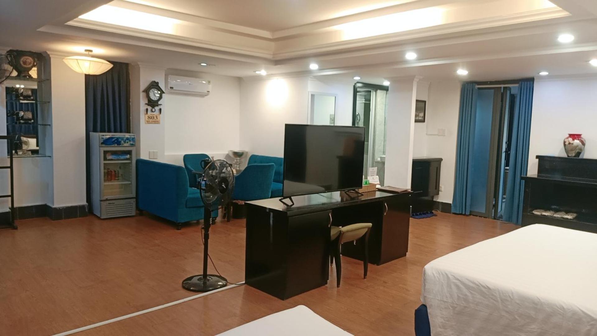 A25 - 06 Truong Dinh Hotel