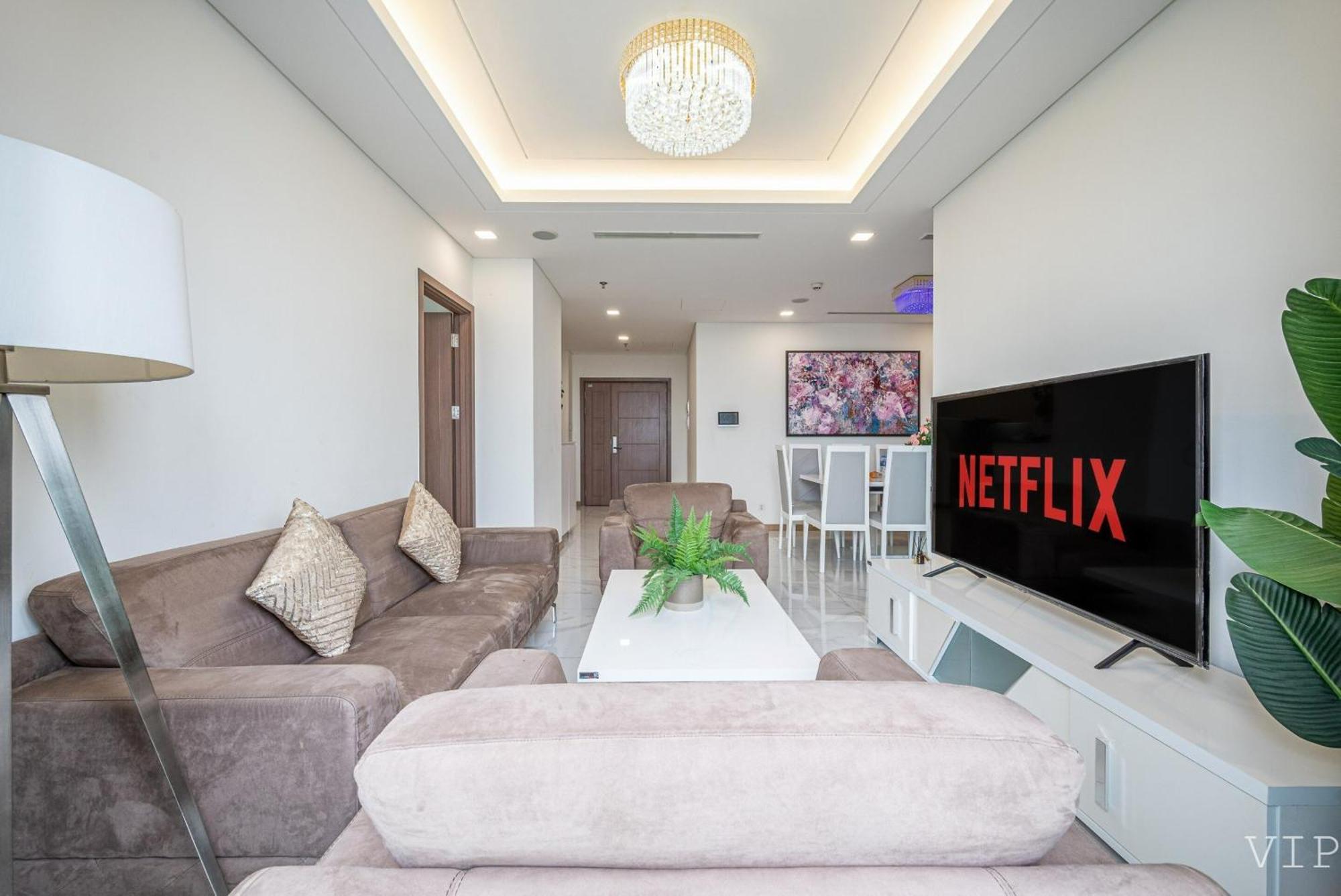 Landmark 81 Infinity Pool - Vip Apartment Ho Chi Minh City