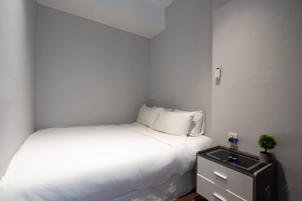 Apartment The Rixx Minimalism Apartment@ Ben Thanh/3bedrooms