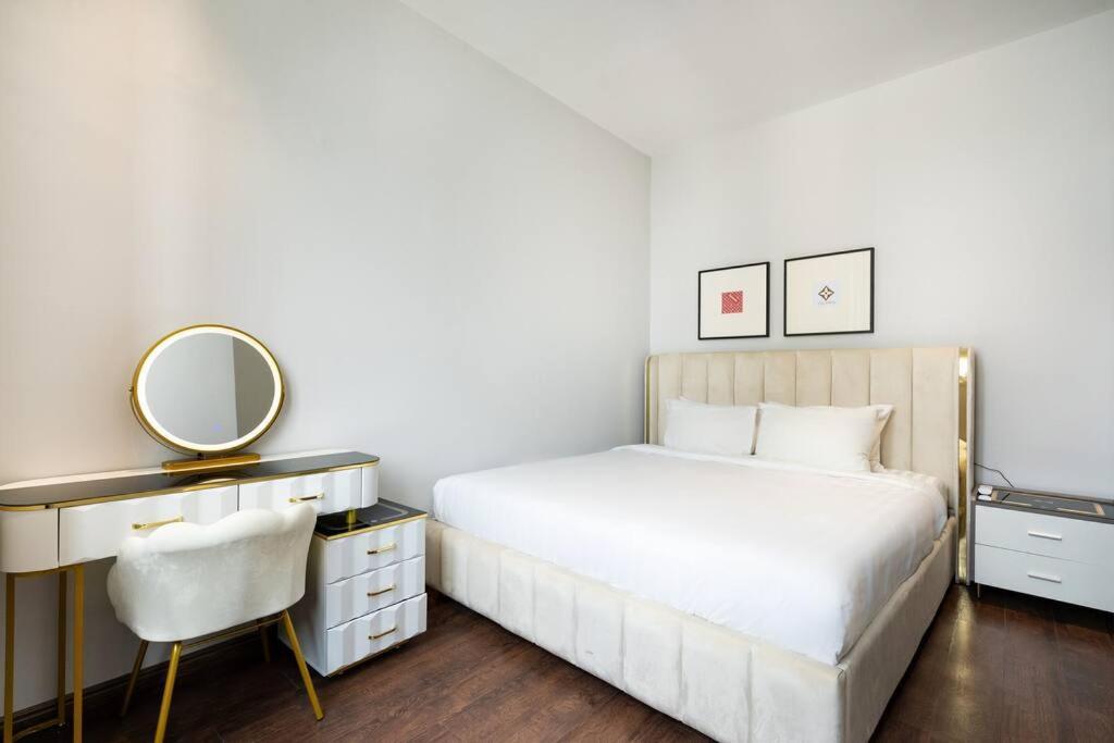 Apartment The Rixx Minimalism Apartment@ Ben Thanh/3bedrooms