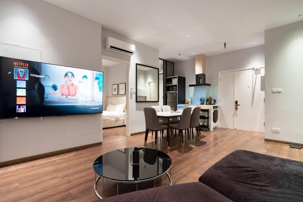 The Rixx Minimalism Apartment@ Ben Thanh/3bedrooms