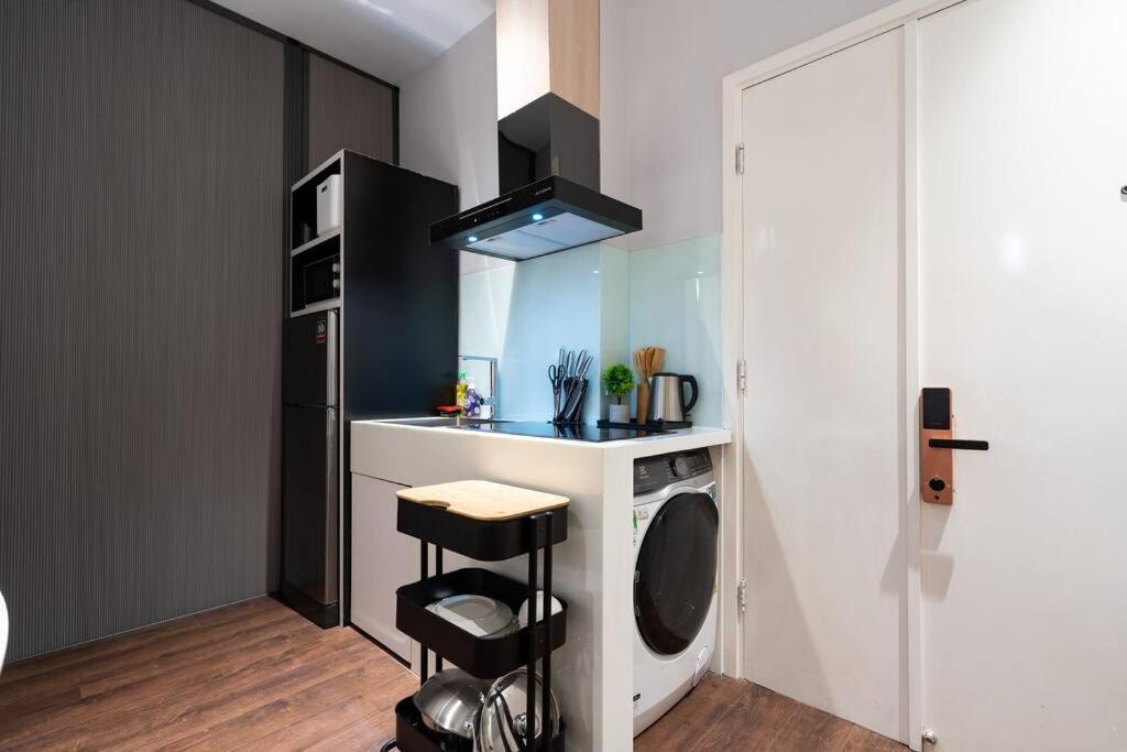 The Rixx Minimalism Apartment@ Ben Thanh/3bedrooms Apartment