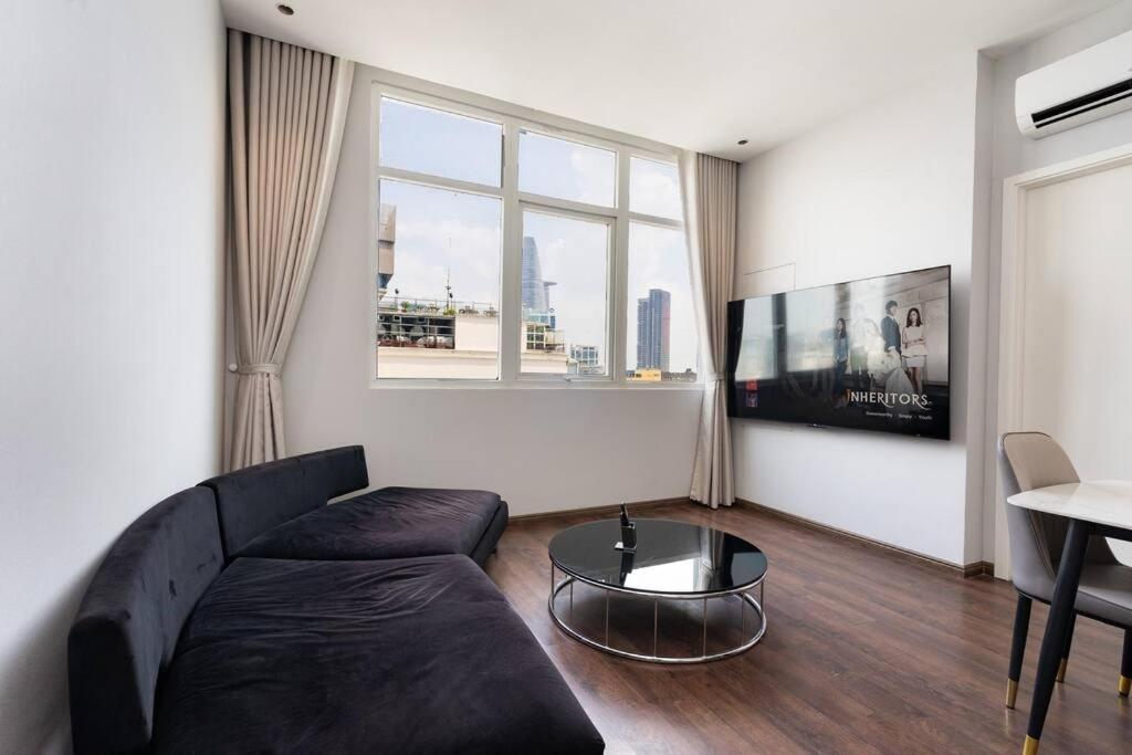 The Rixx Minimalism Apartment@ Ben Thanh/3bedrooms