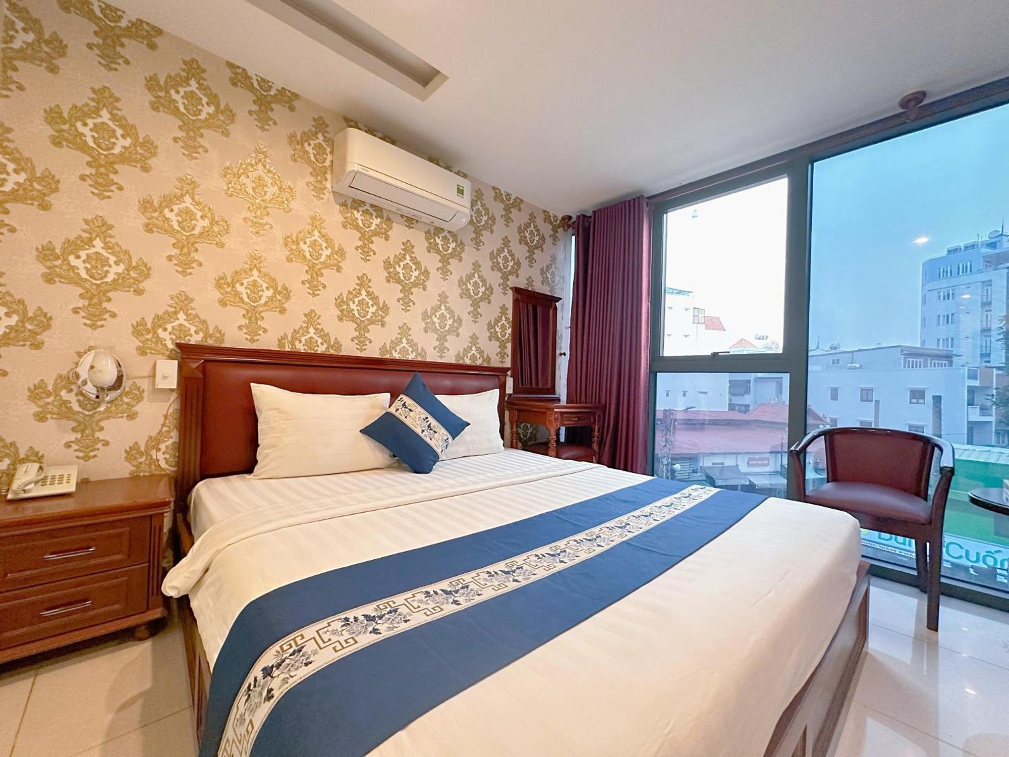 Kim Dung Tran Quang Khai 2* Ho Chi Minh City