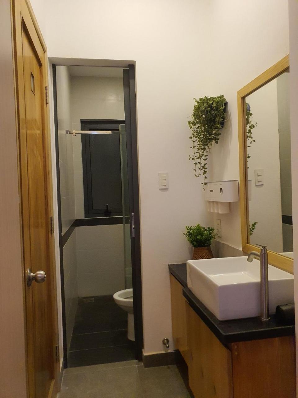 Zvillage Ncc - Modern Townhouse In District 1