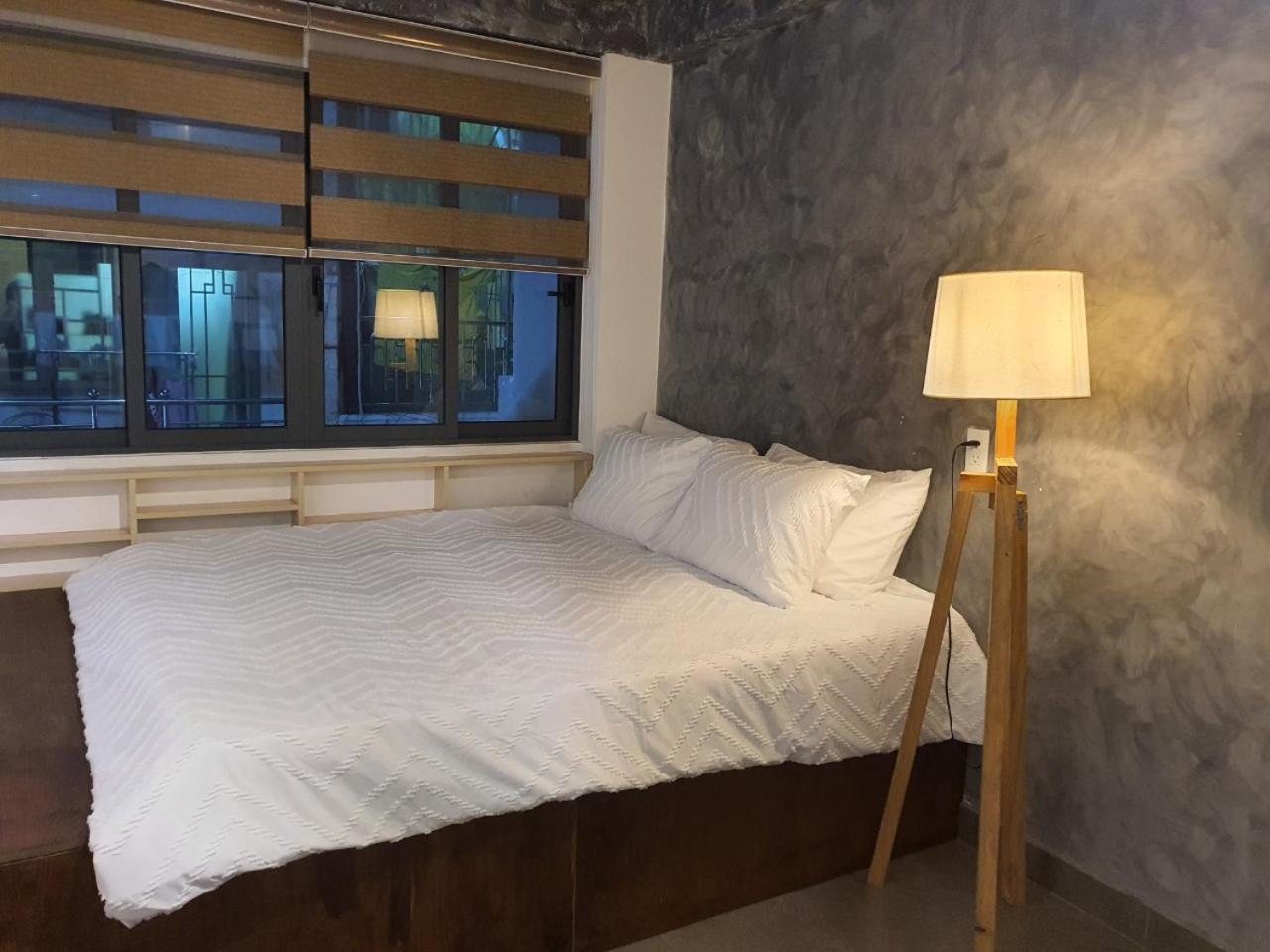 Homestay Zvillage Ncc - Modern Townhouse In District 1 *