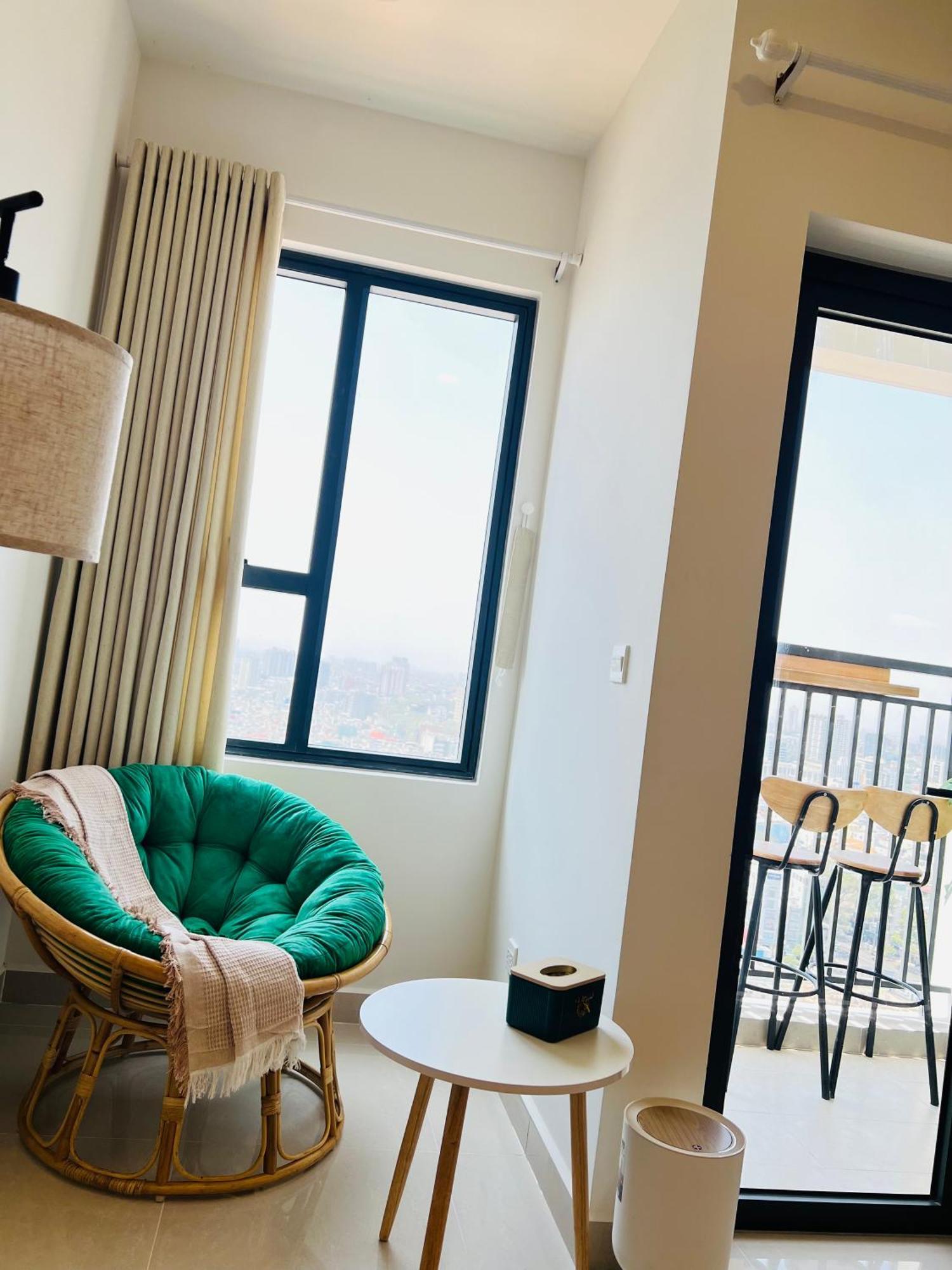 Soho District 1 Apartment