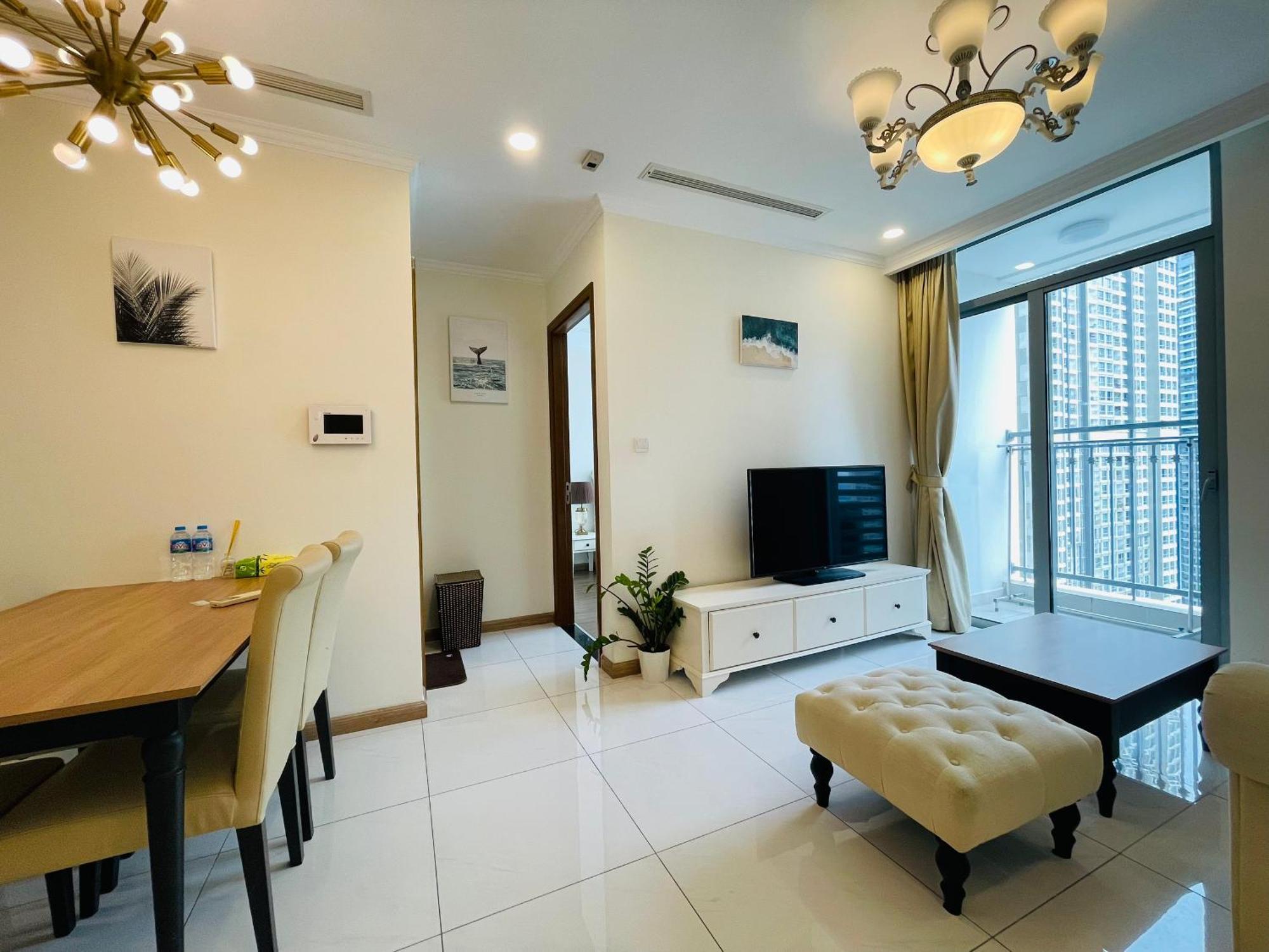Royal Landmark Apartment *