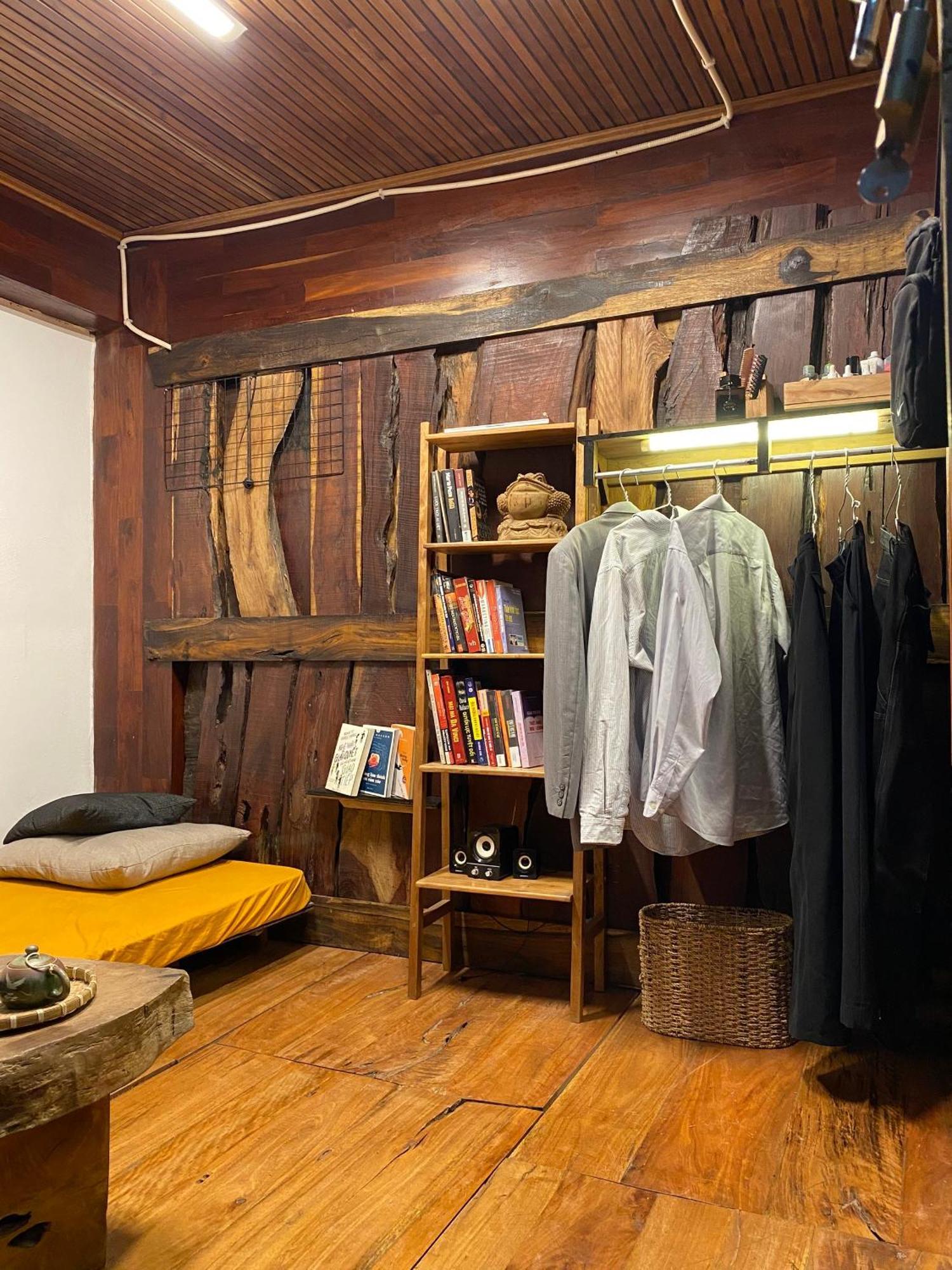 The Gk House: Eco-friendly Central With Rooftop Views Capsule hotel *