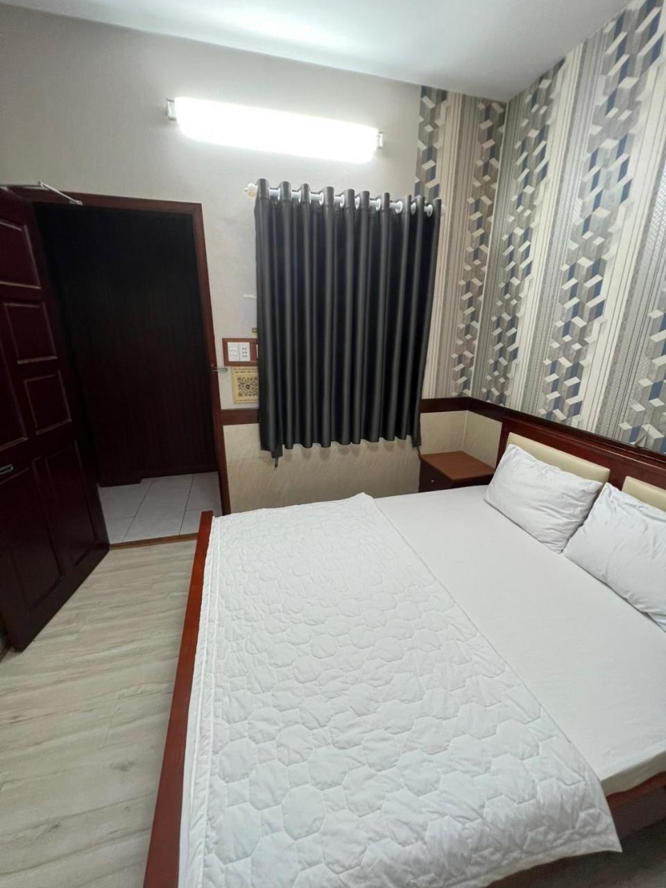 Hotel Khach San Angkor 2 Go Vap