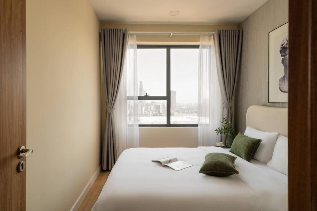 Saigon Staycation, 2brs+1wc, D1, View Bitexco Apartment
