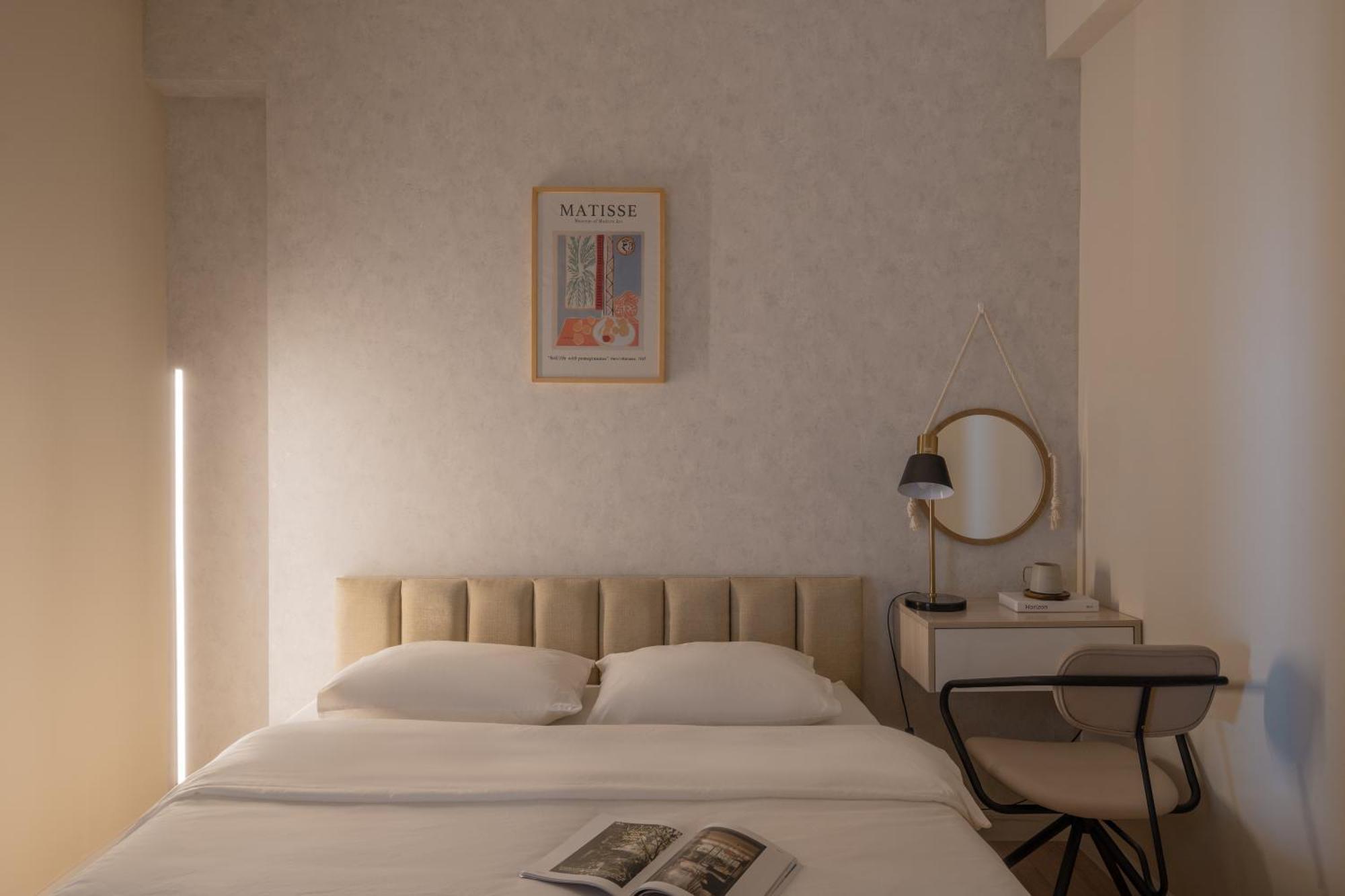 Apartment Soho - District 1 *