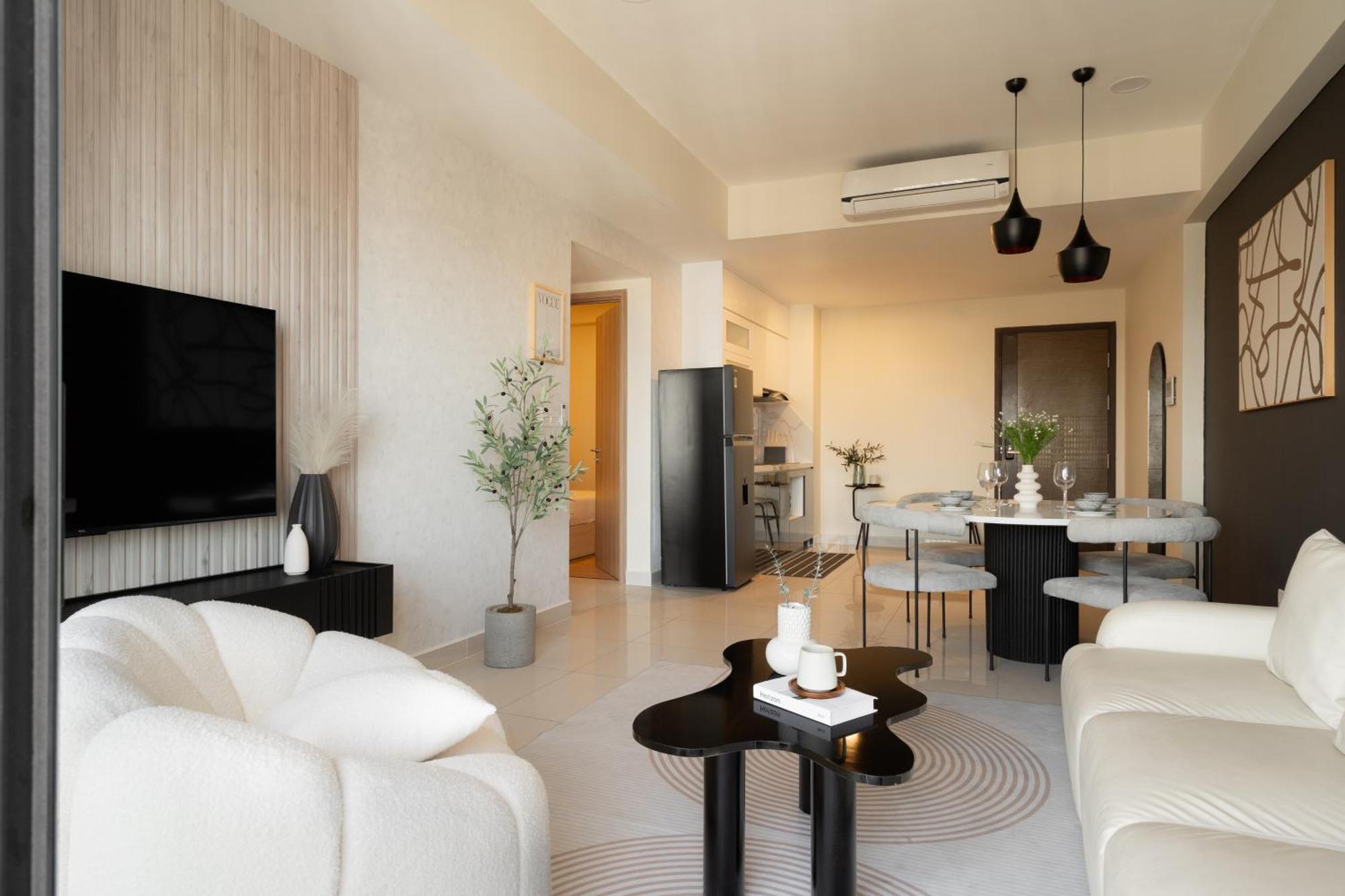 Soho - District 1 Apartment *