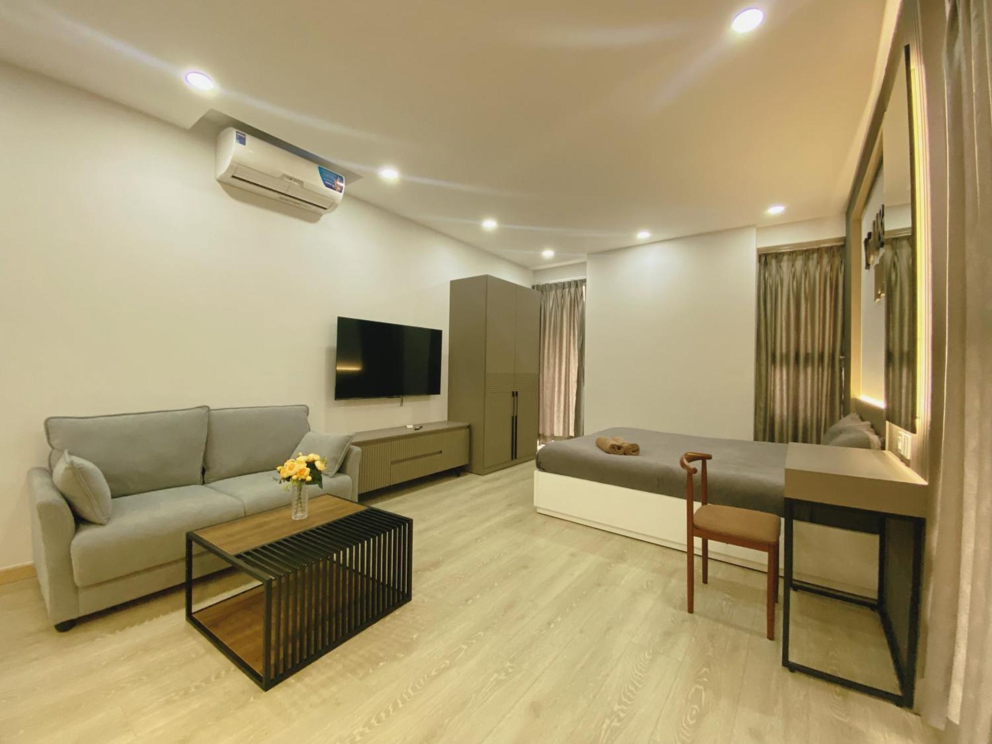 Emerald Millennium Free Pool Apartment Ho Chi Minh City