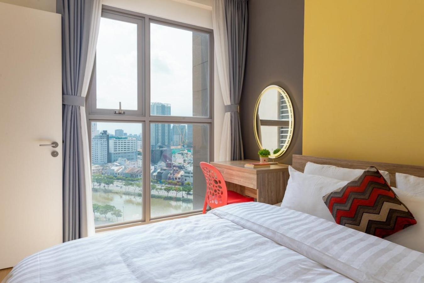 Emerald Millennium Free Pool Apartment *