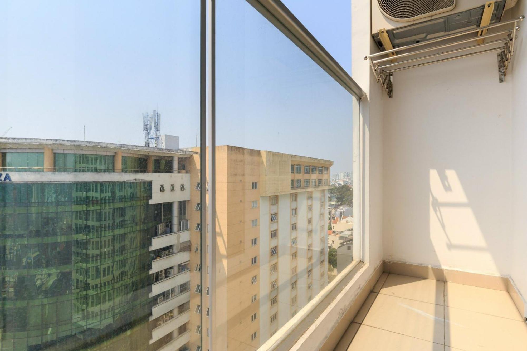 Căn hộ Căn Hộ Sky Center