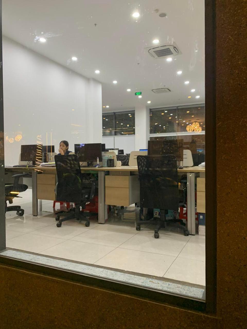 The Everich Infinity 290 Adv Bandar Ho Chi Minh