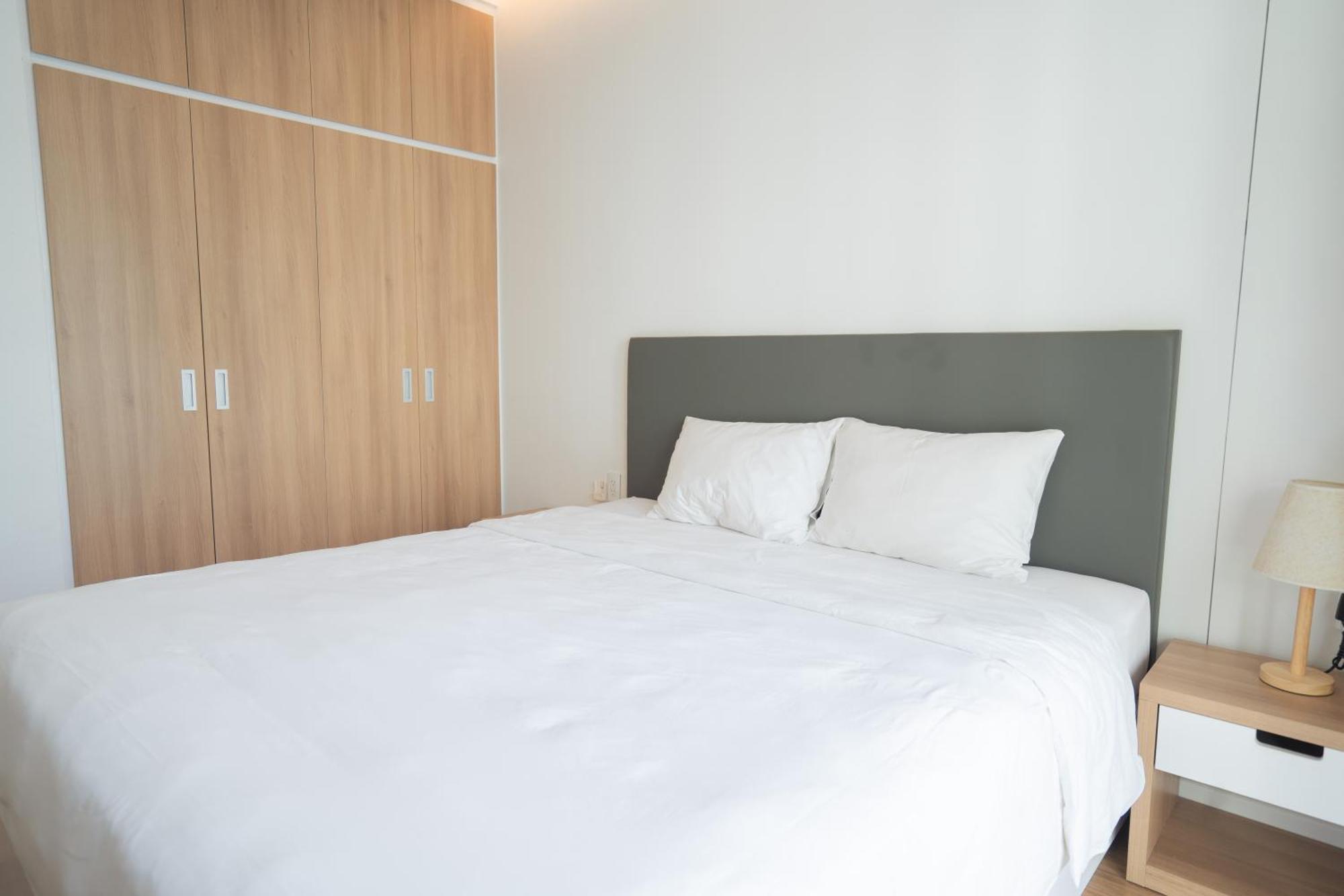 Apartment Ho San Bay - San Golf Tan Son Nhat- Free Pool&gym *