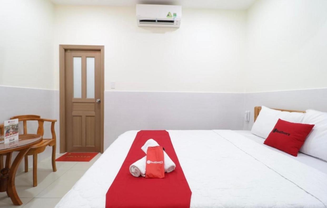 Rita Hotel- Airport Tan Son Nhat- Canh Benh Vien Tam Anh & Gan Quan Khu 7 Hotel