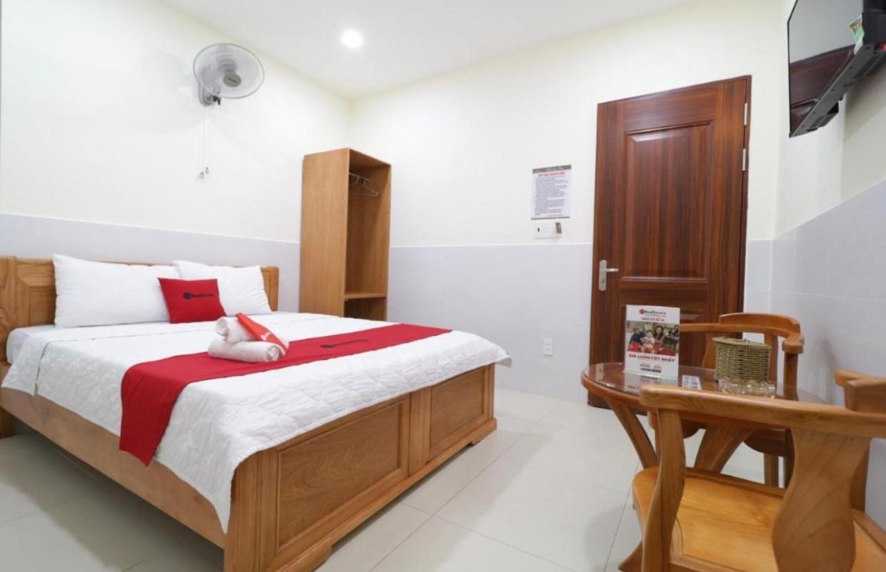 Rita Hotel- Airport Tan Son Nhat- Canh Benh Vien Tam Anh & Gan Quan Khu 7 Hotel
