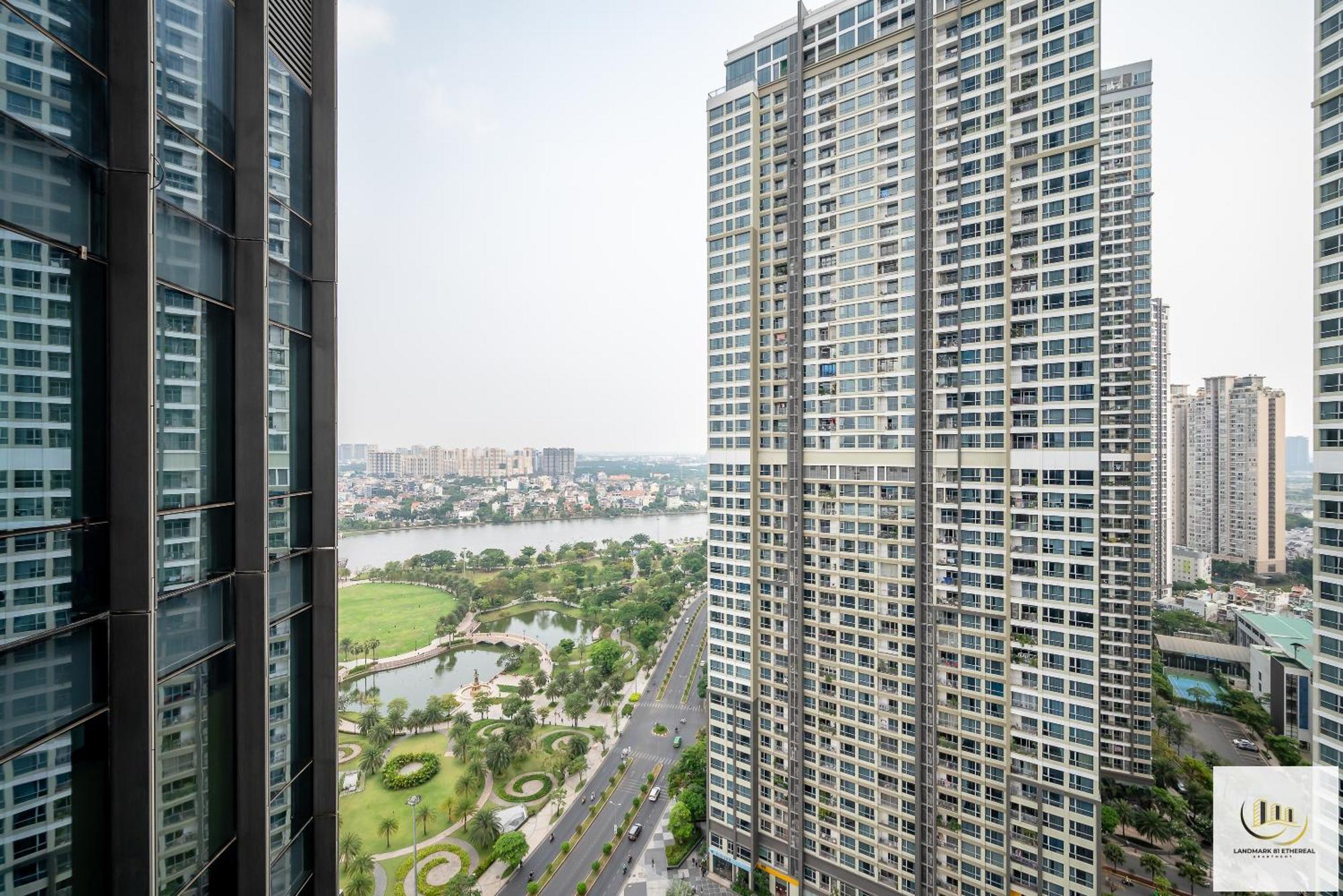 The Landmark 81 Ethereal * Ho Chi Minh City