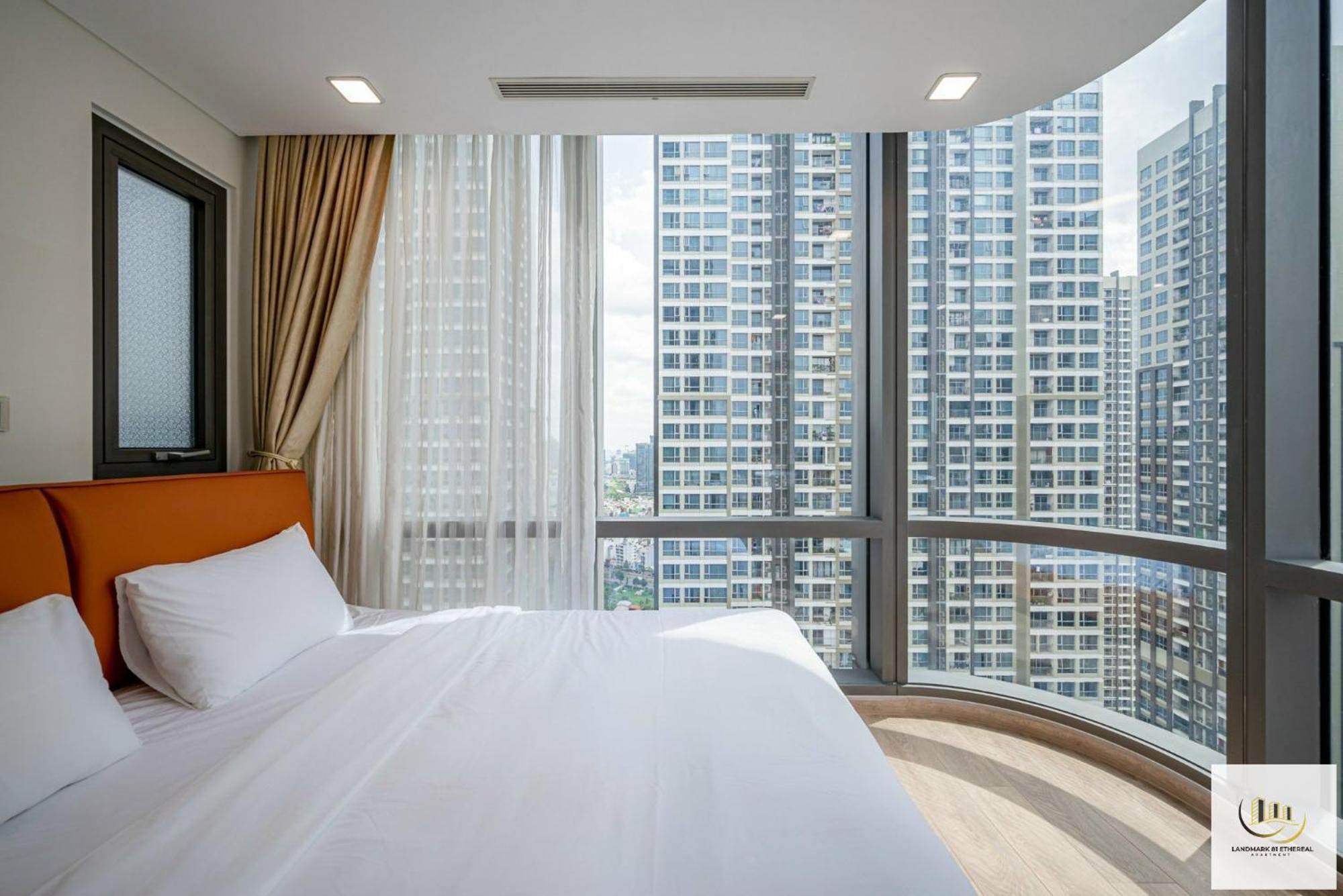 The Landmark 81 Ethereal Apartment *