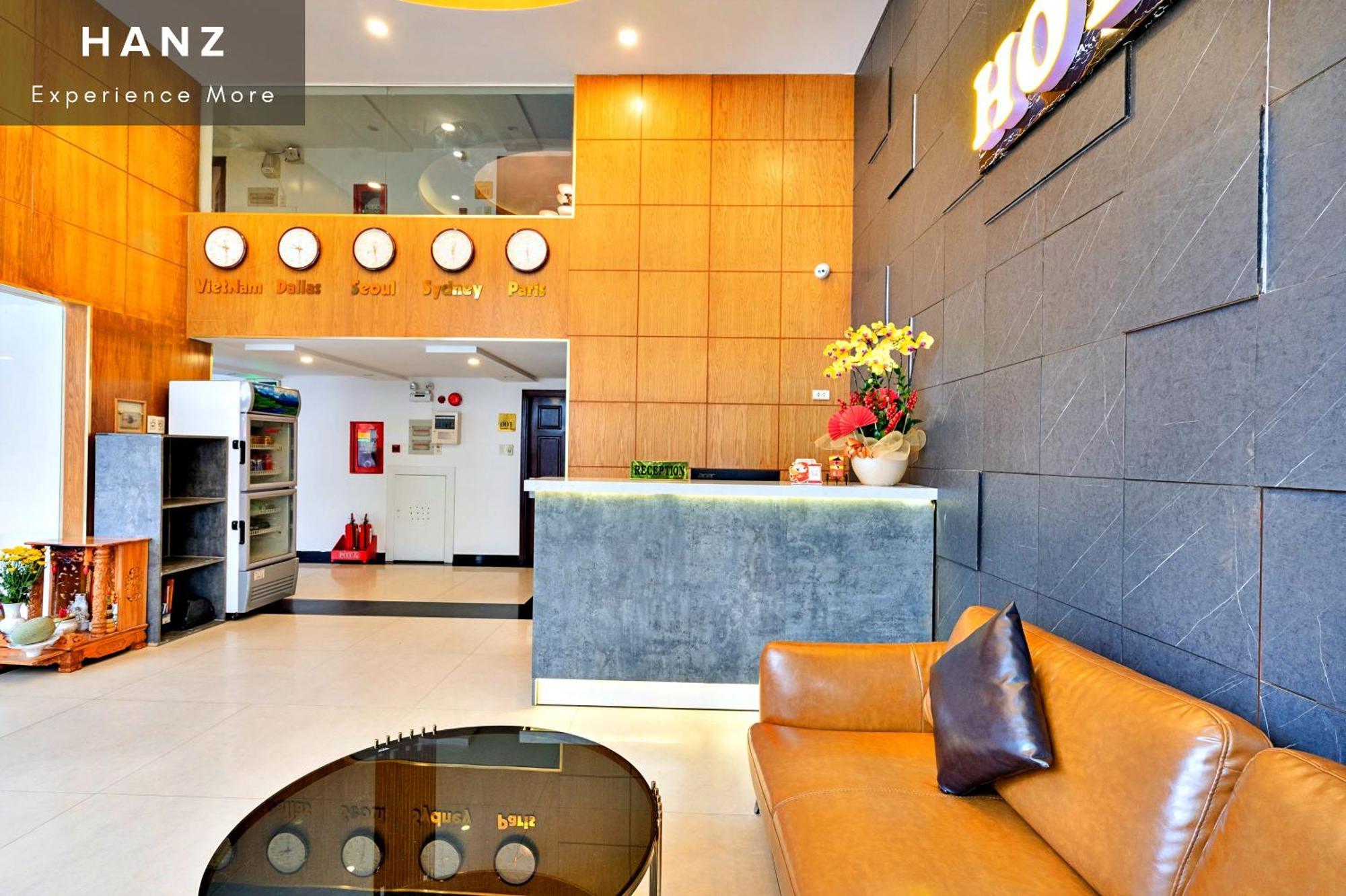 Hanz King Airport Saigon Ho Chi Minh City