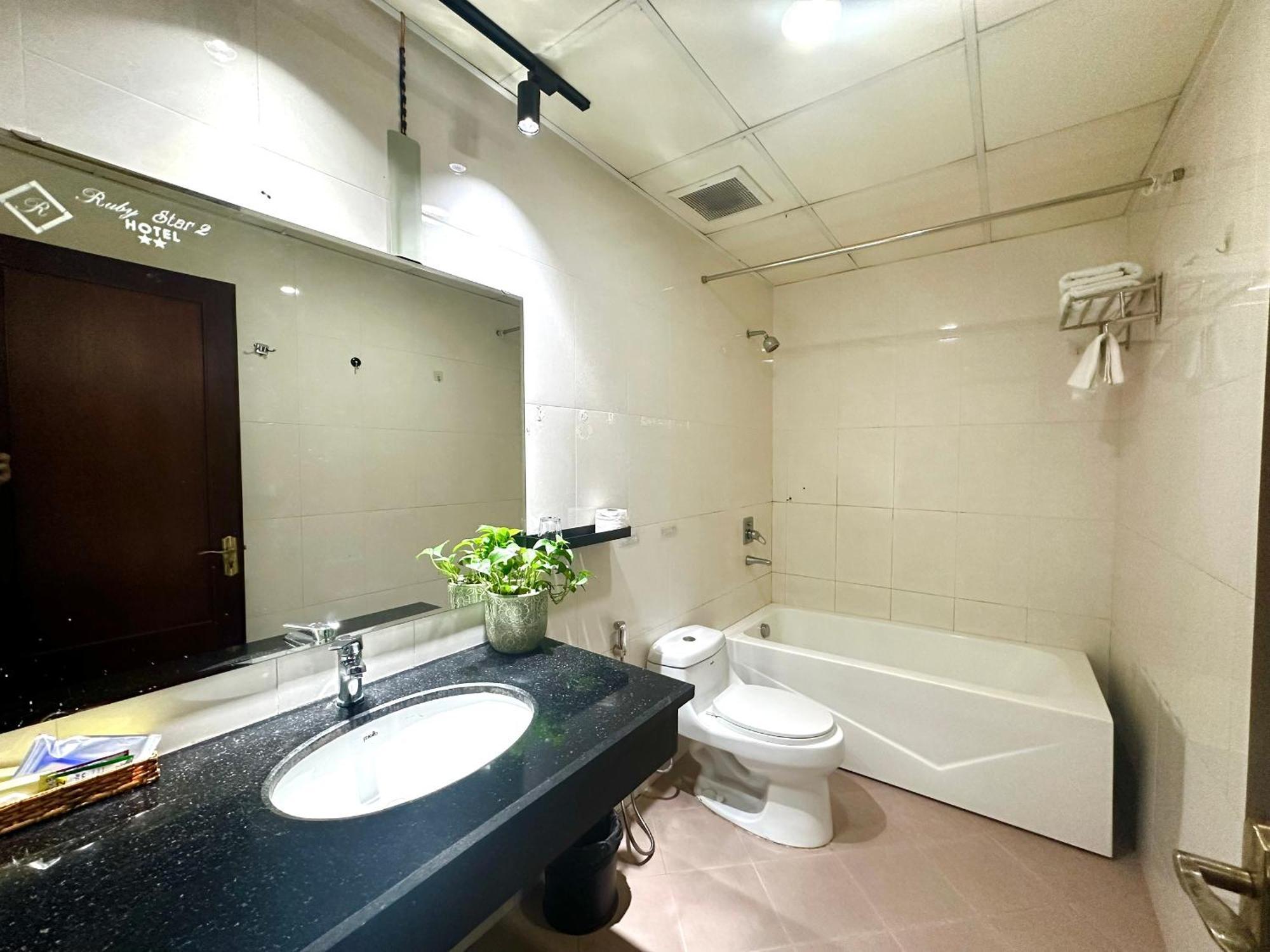 Ruby Star Hotel- Near Ben Thanh Market 3* Ho Chi Minh City