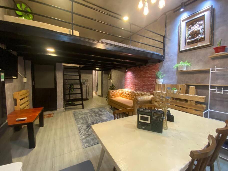 Apartment Small Cave: 100m2 Saigon Haven Ho Chi Minh City