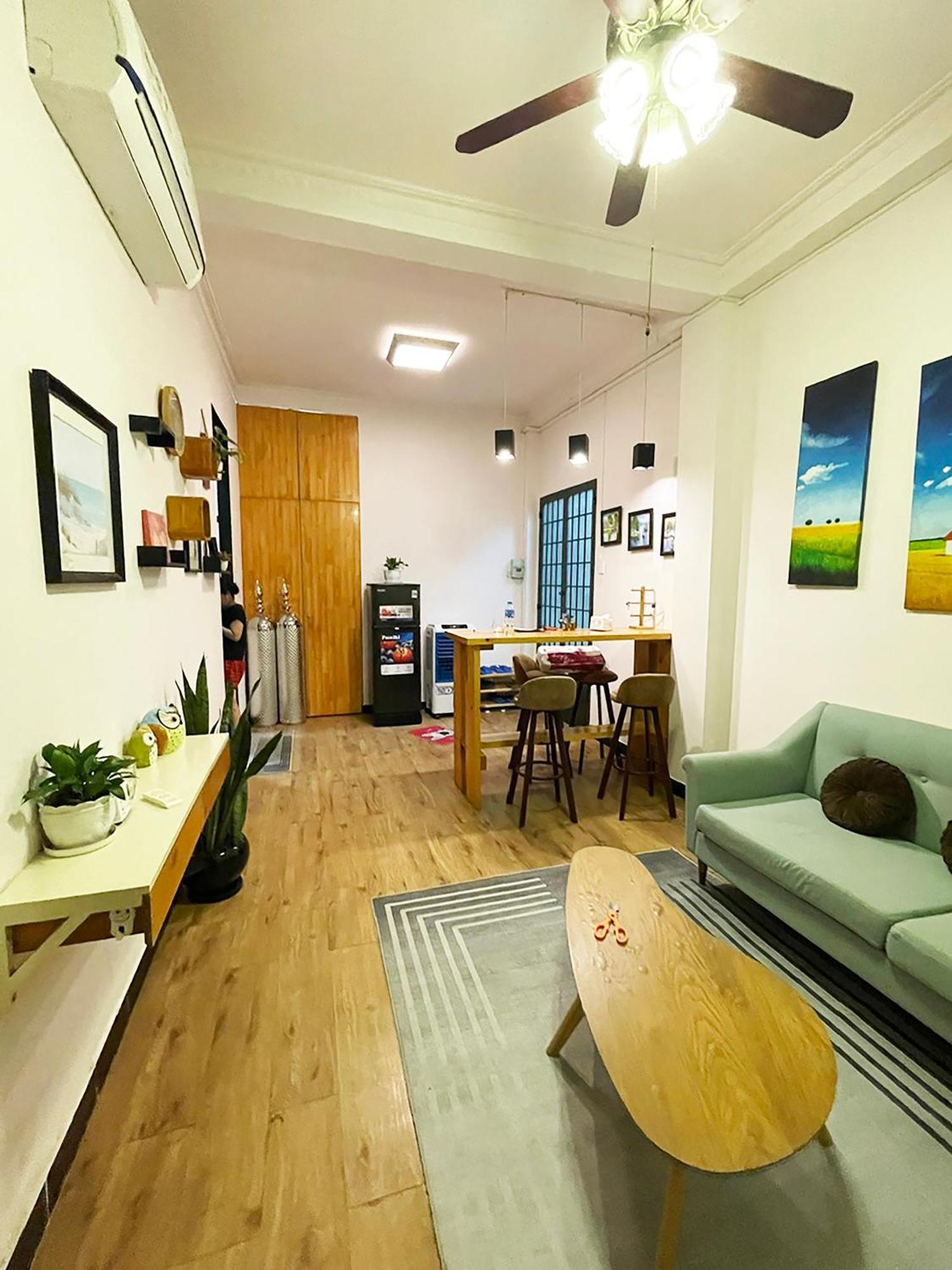 Apartment Ductai's & Behind In Bui Vien St