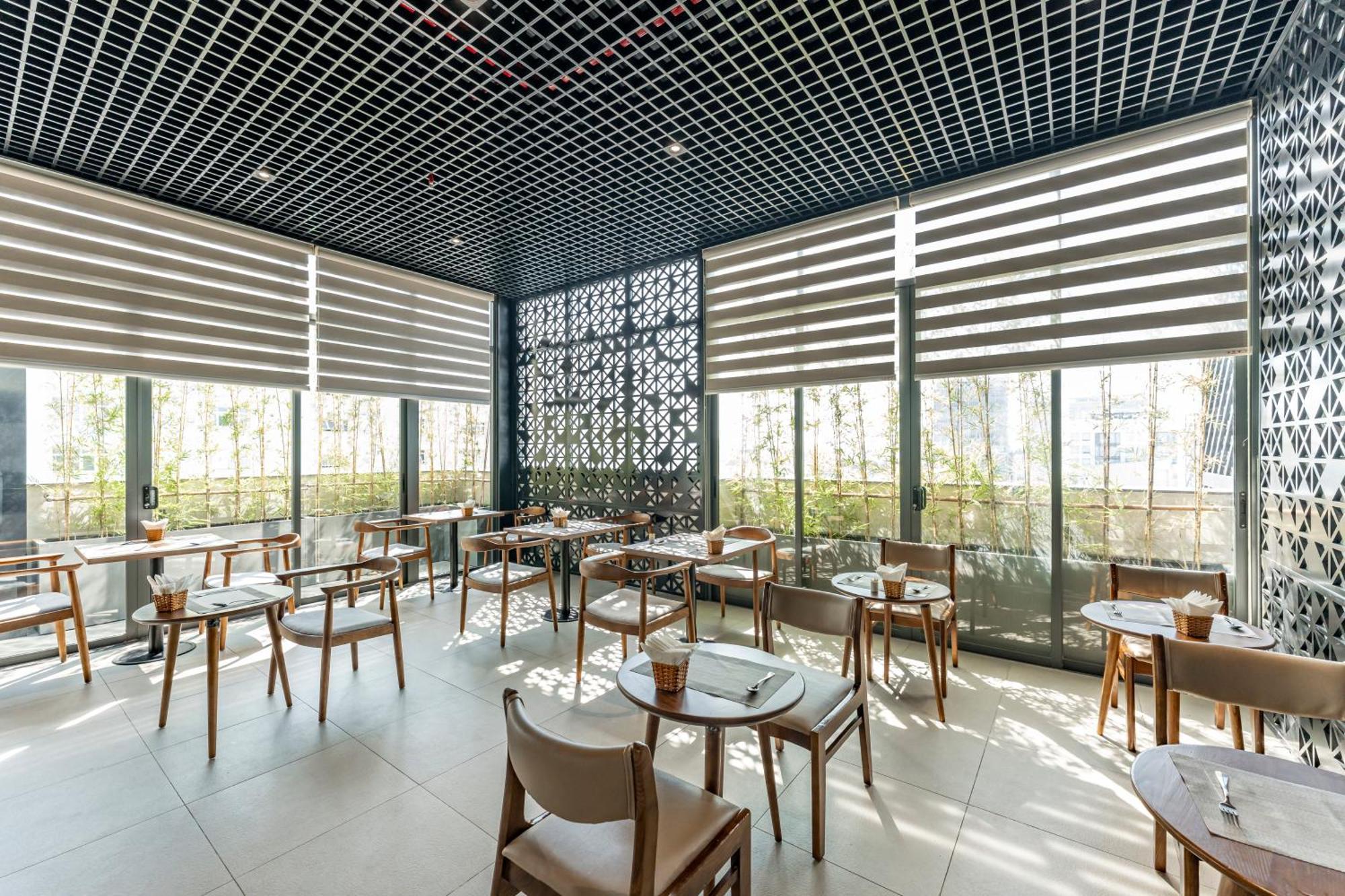 Thanh Long - Tra Khuc Hotel