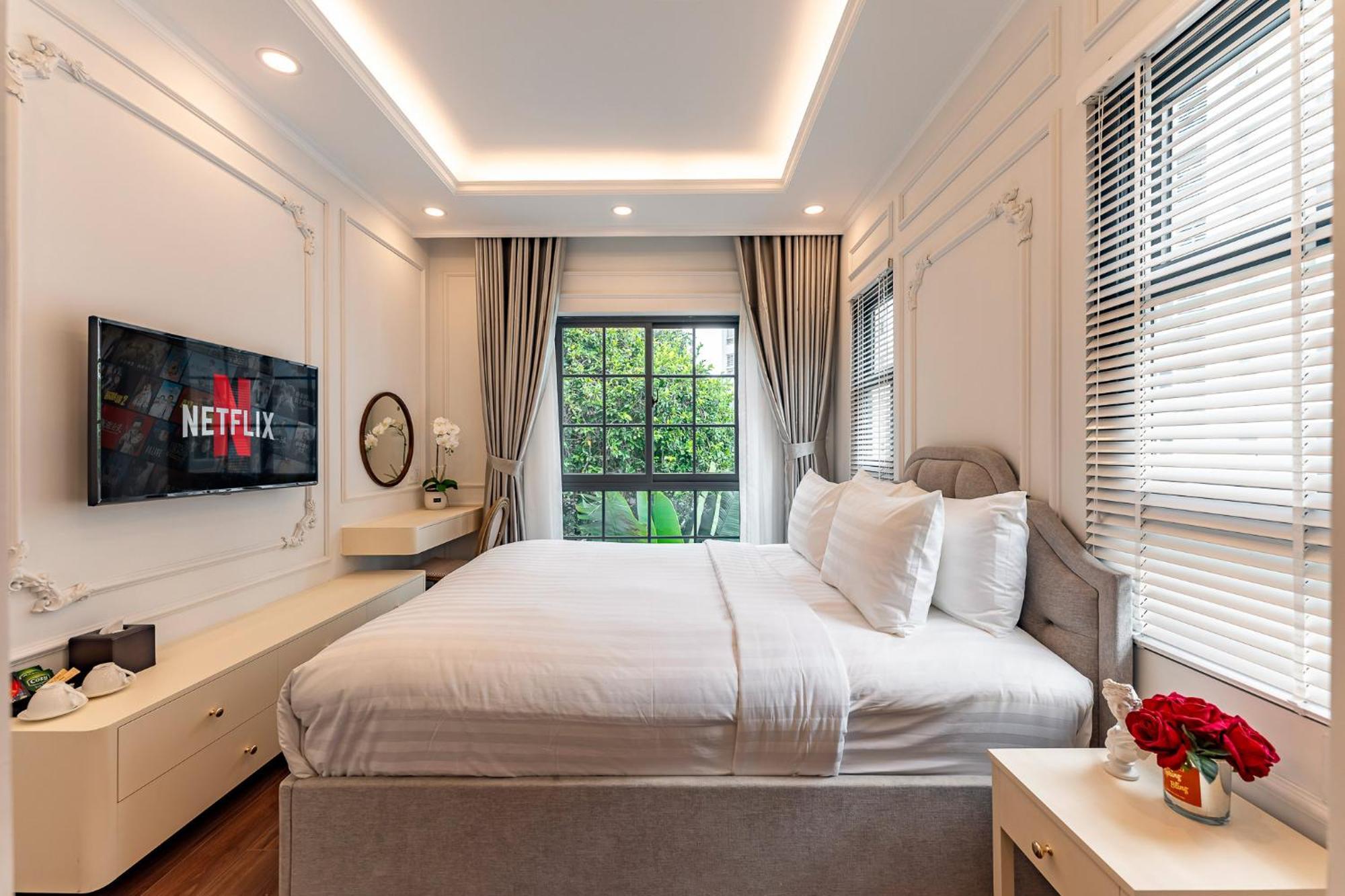Aparthotel Golden Sun & Ho Chi Minh City