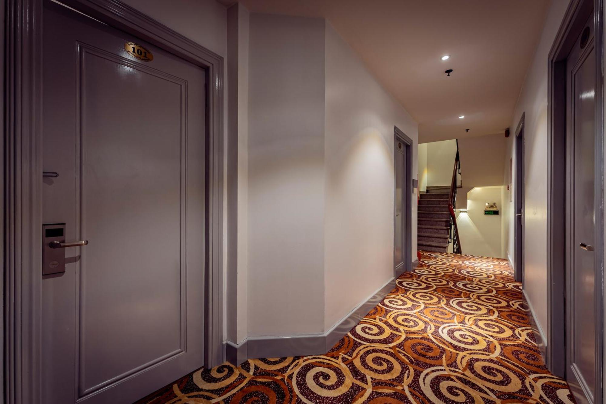 Apartment Golden Star &
