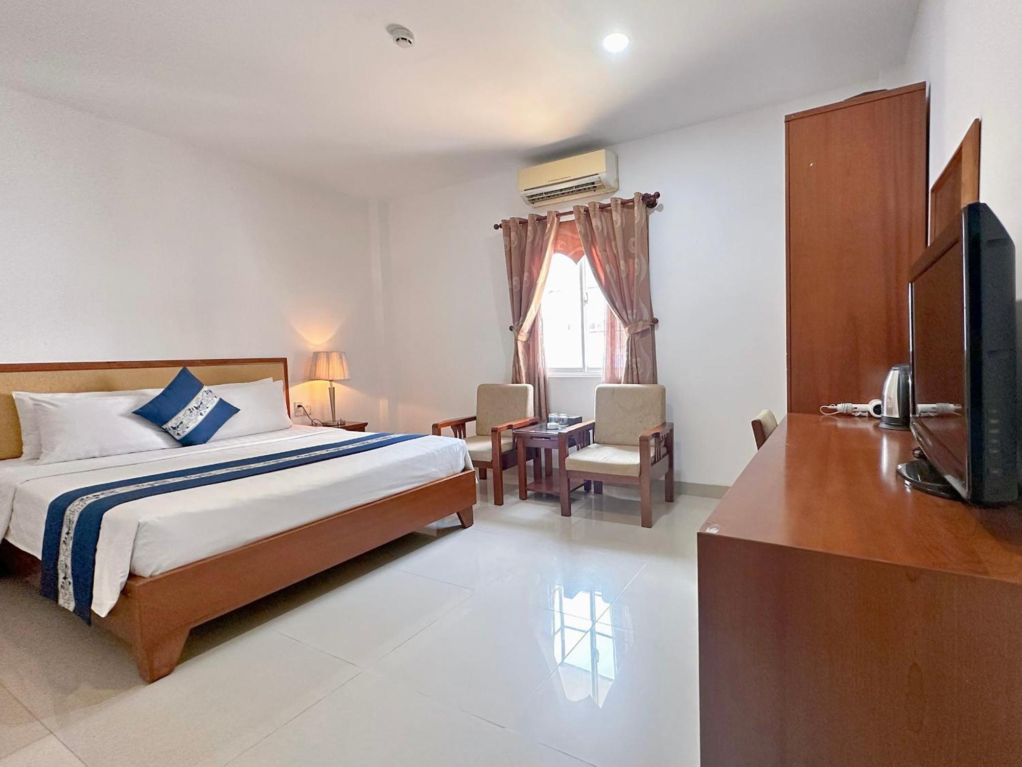 Hotel Ruby Star Hotel- Near Ben Thanh Market