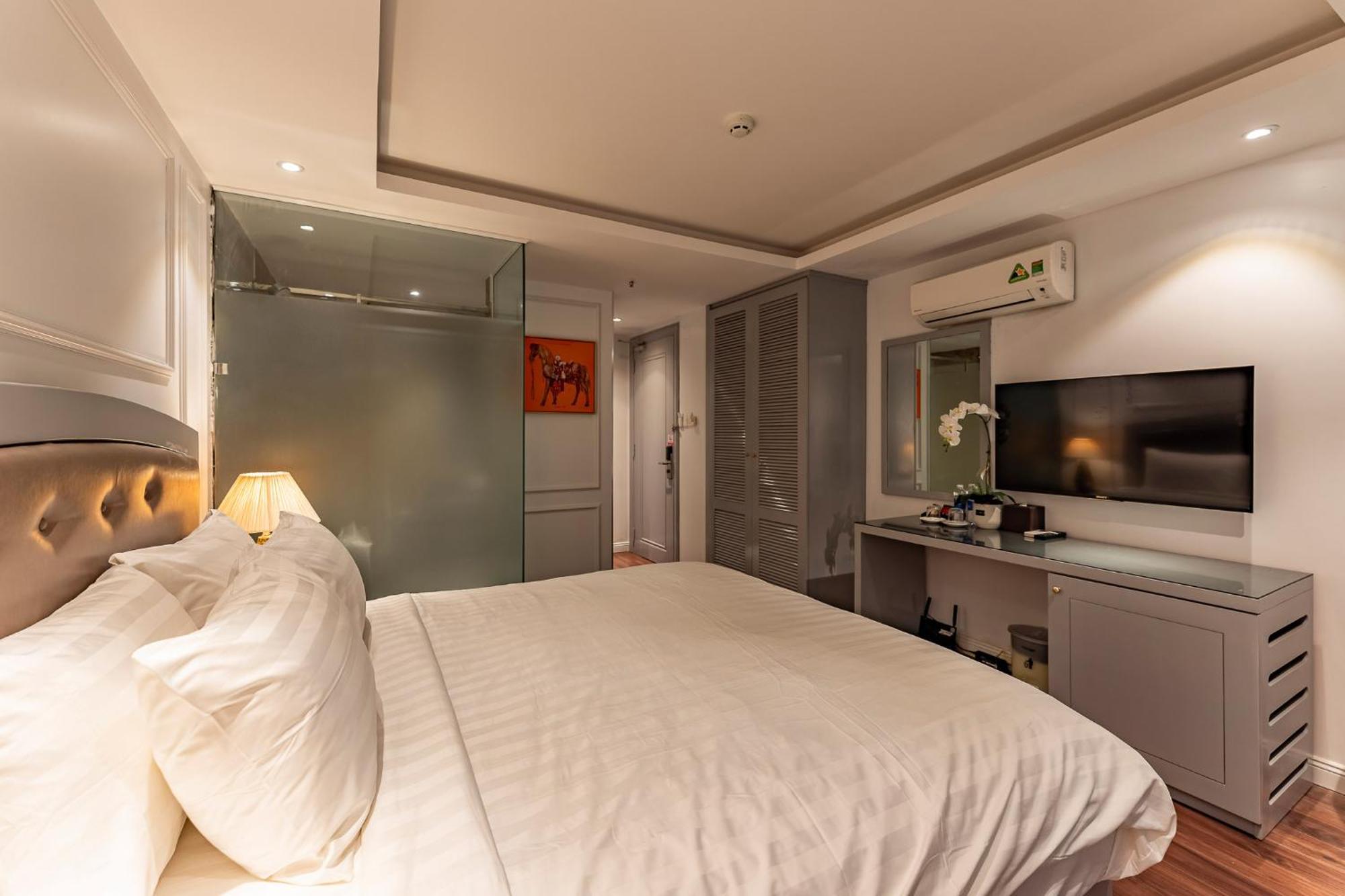 Apartment Golden Star & Ho Chi Minh City