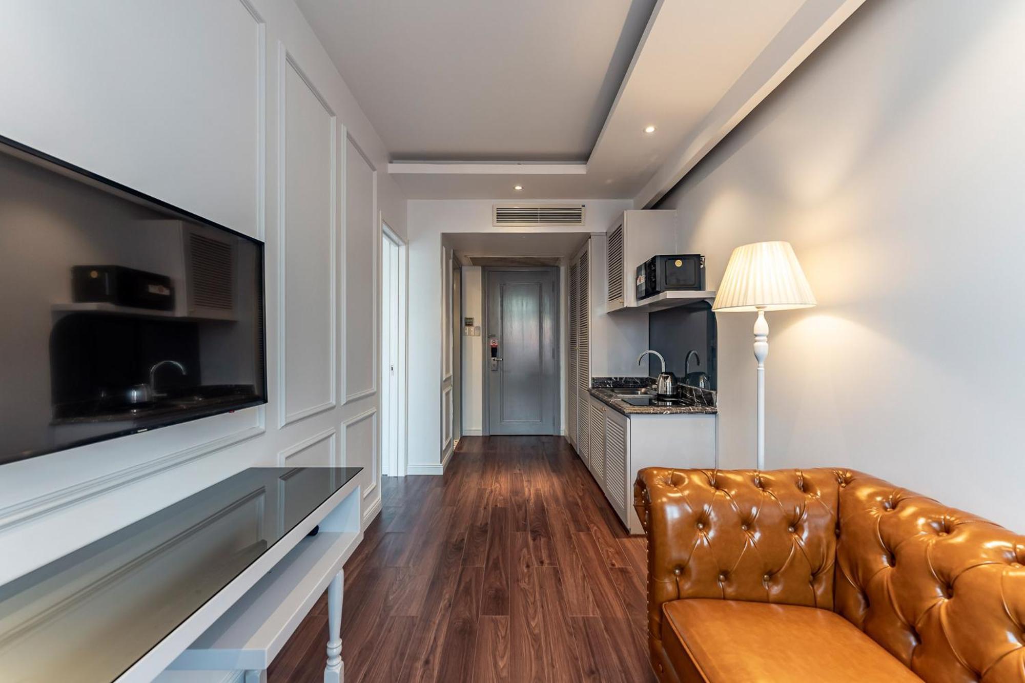 Golden Star & Apartment Ho Chi Minh City