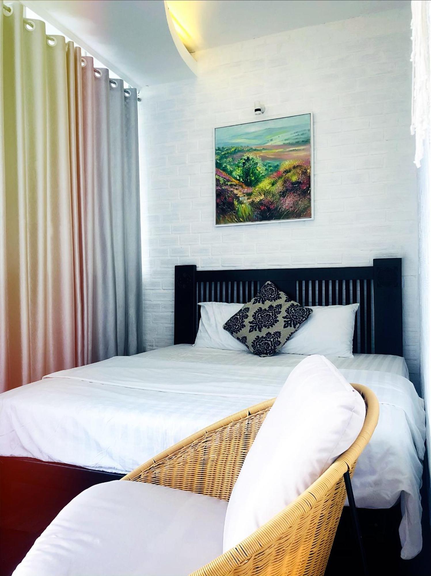 Gem 67, Biet Thu 15 Phong Co Ho Boi Lon Villa *