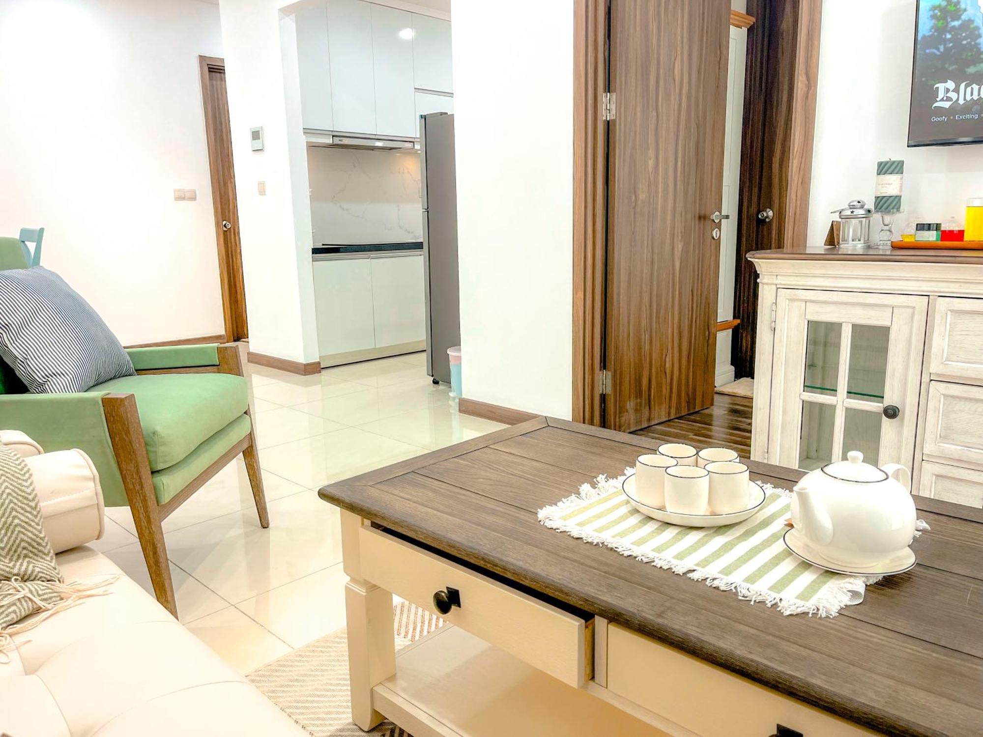 Ch 2pn Ha Do Q10 -khoa Iris 3 * Ho Chi Minh City
