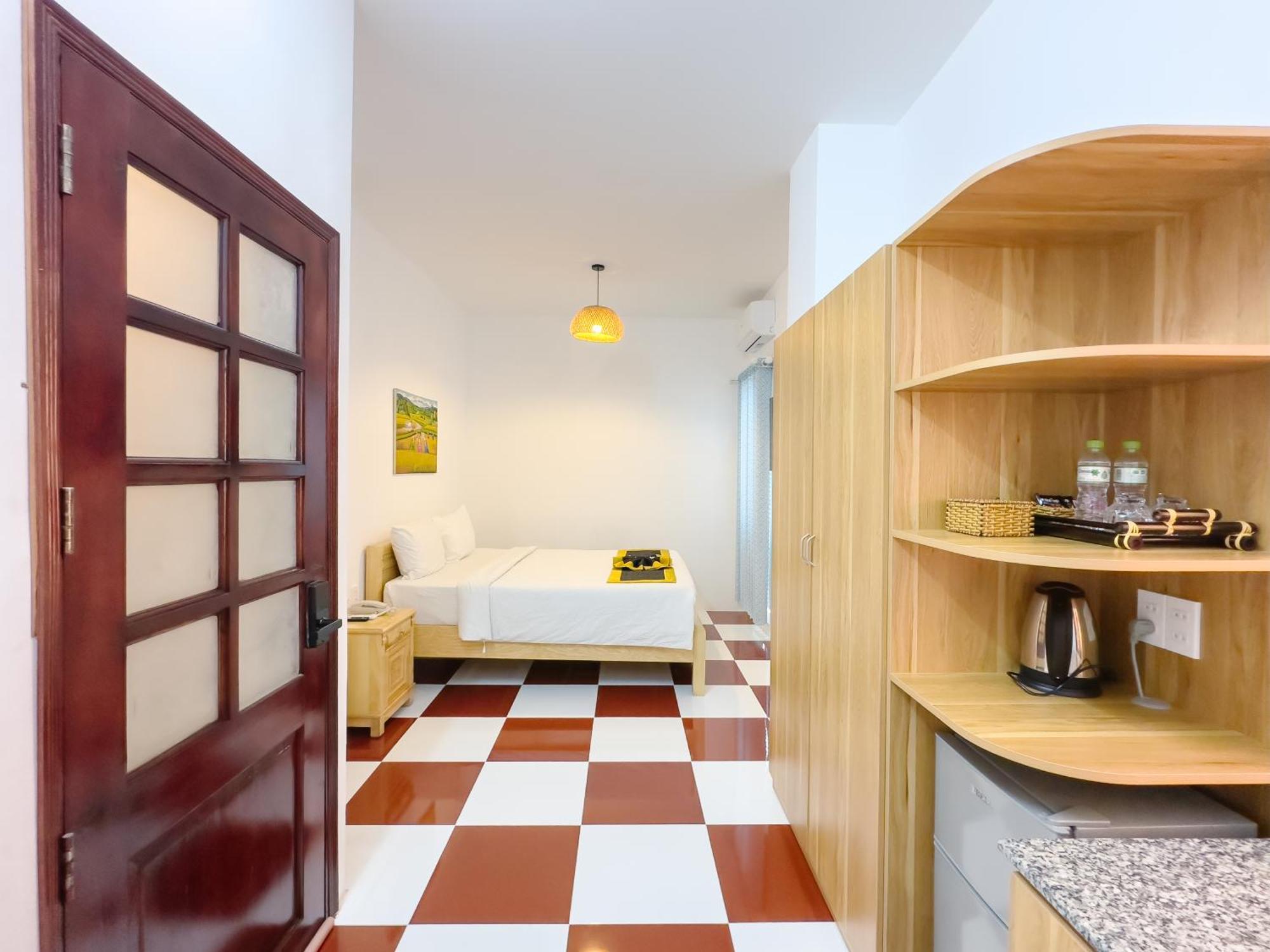 Celine House *