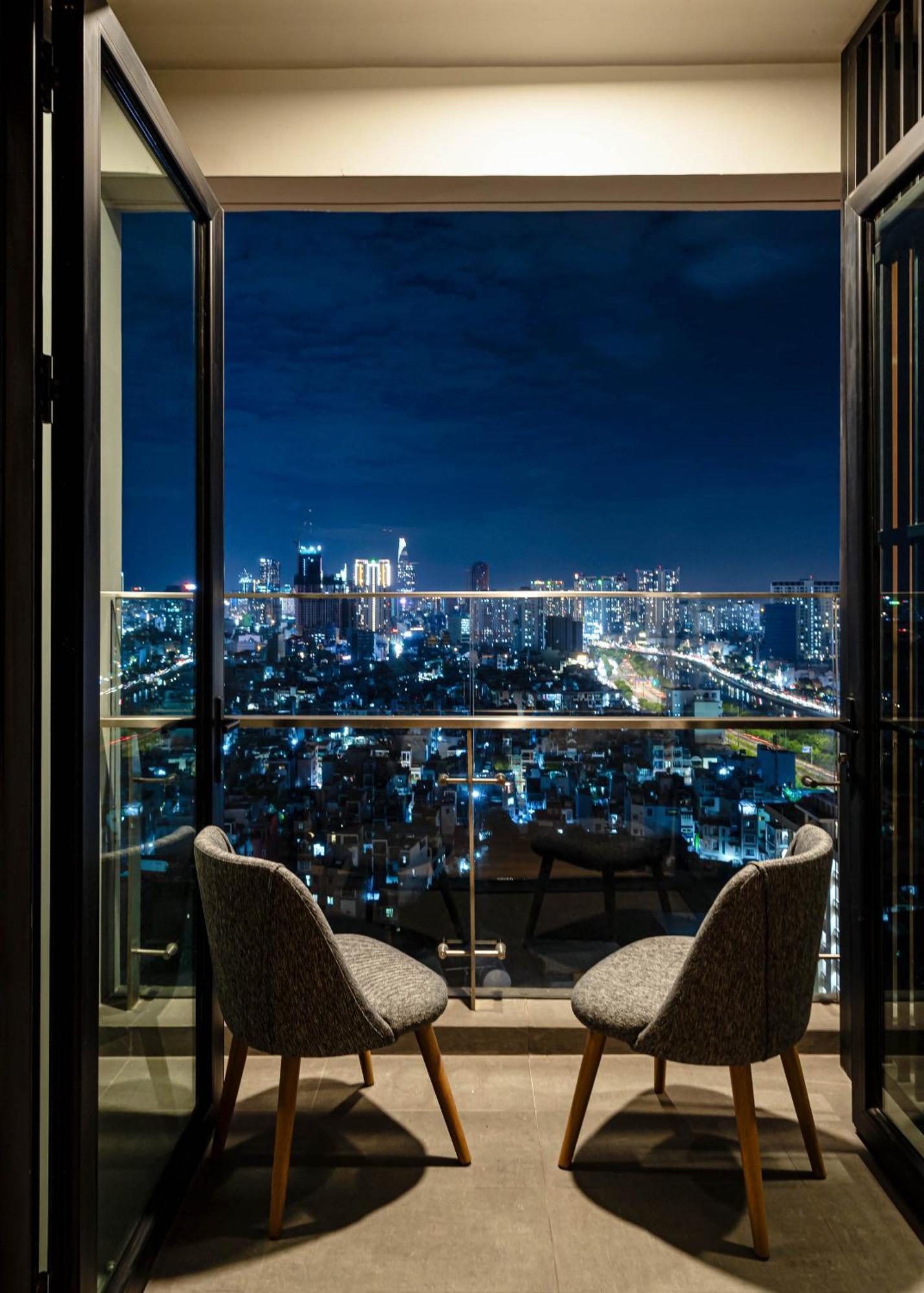 Luxury With Saigon River View - Zenity * TP. Hồ Chí Minh