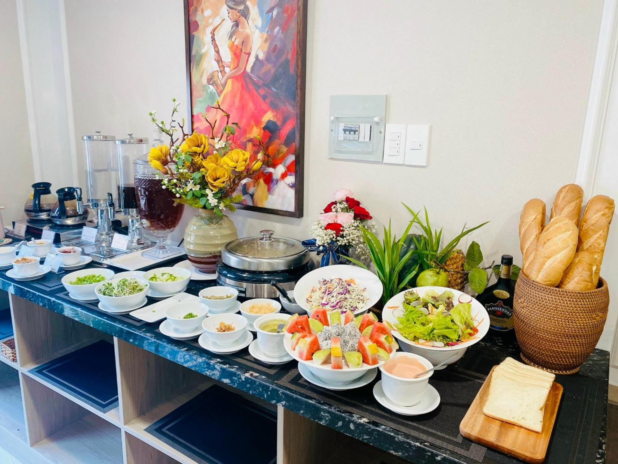 Hera Luxury Hotel