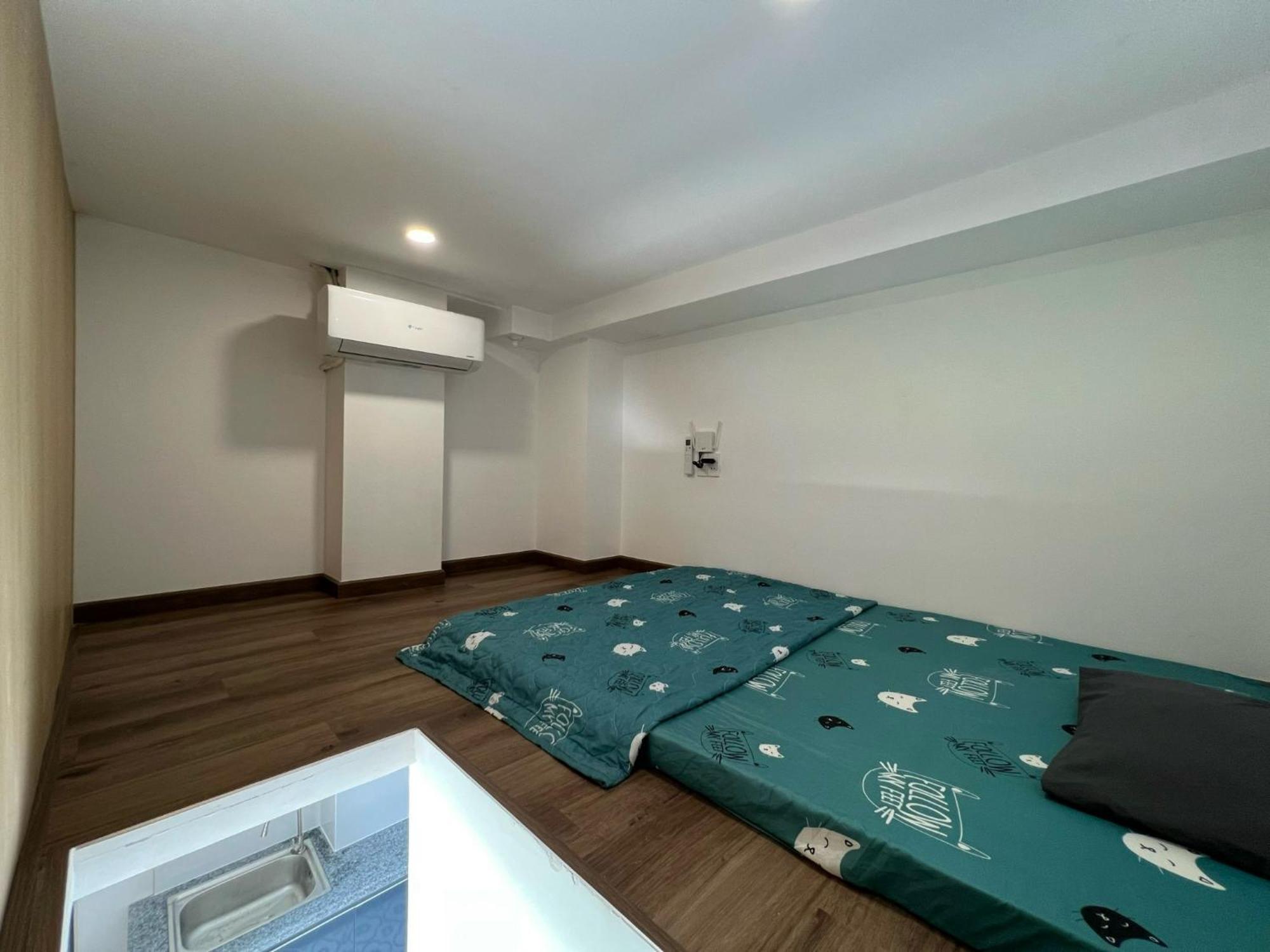Smiley Quan 2 Aparthotel